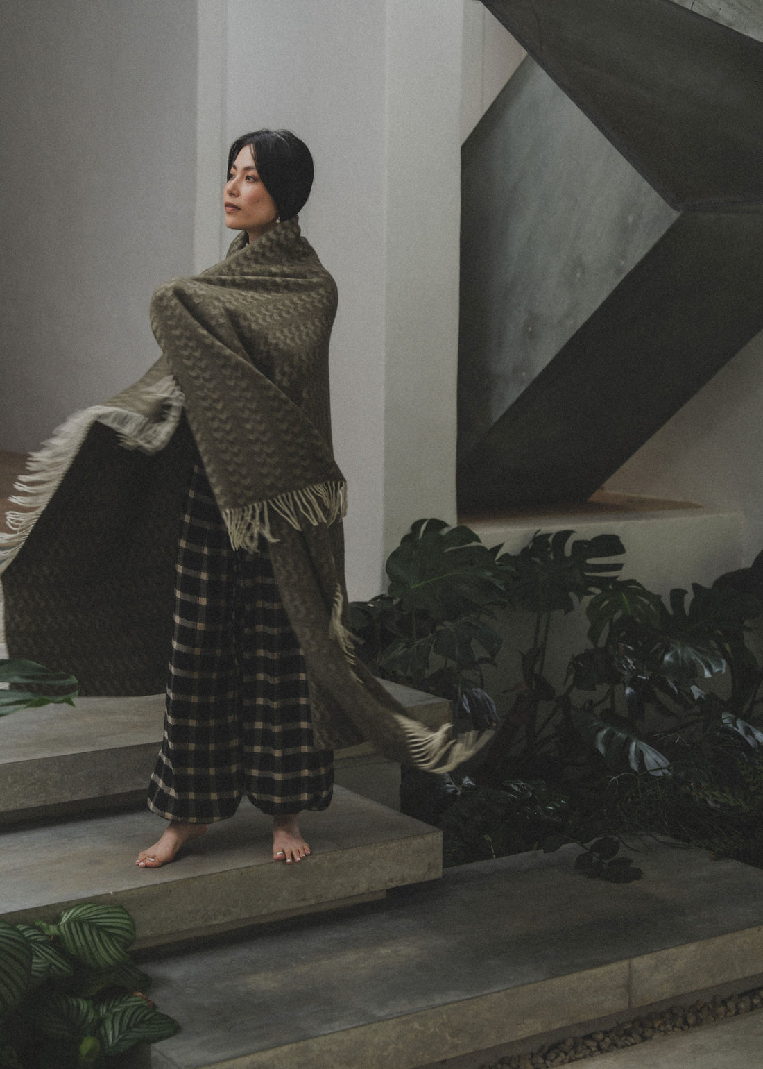 Cashmere Wool Throw | Olive - - - Saardé - Saardé.