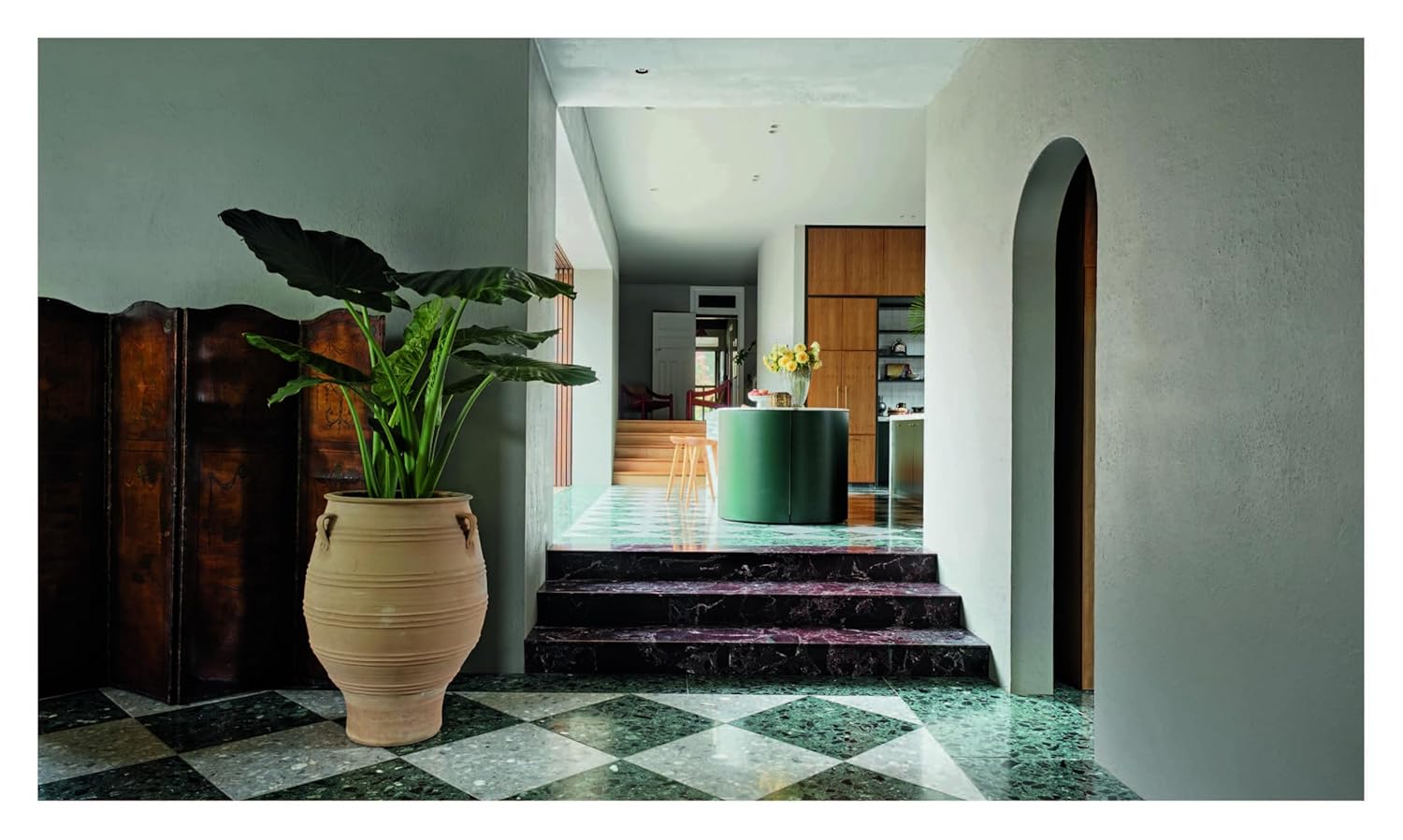 Moments at Home: Interior Inspiration for Every Room - - - Thames and Hudson - Saardé.