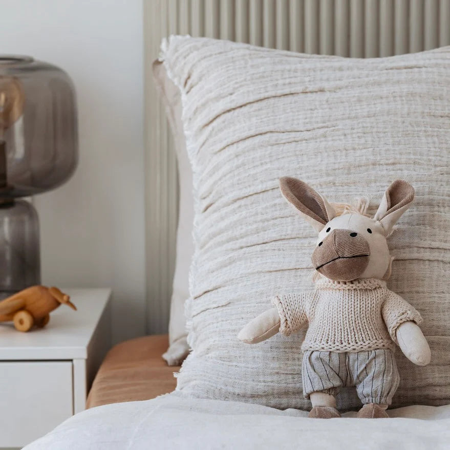 Cedric Donkey - - - and the little dog laughed - Saardé.