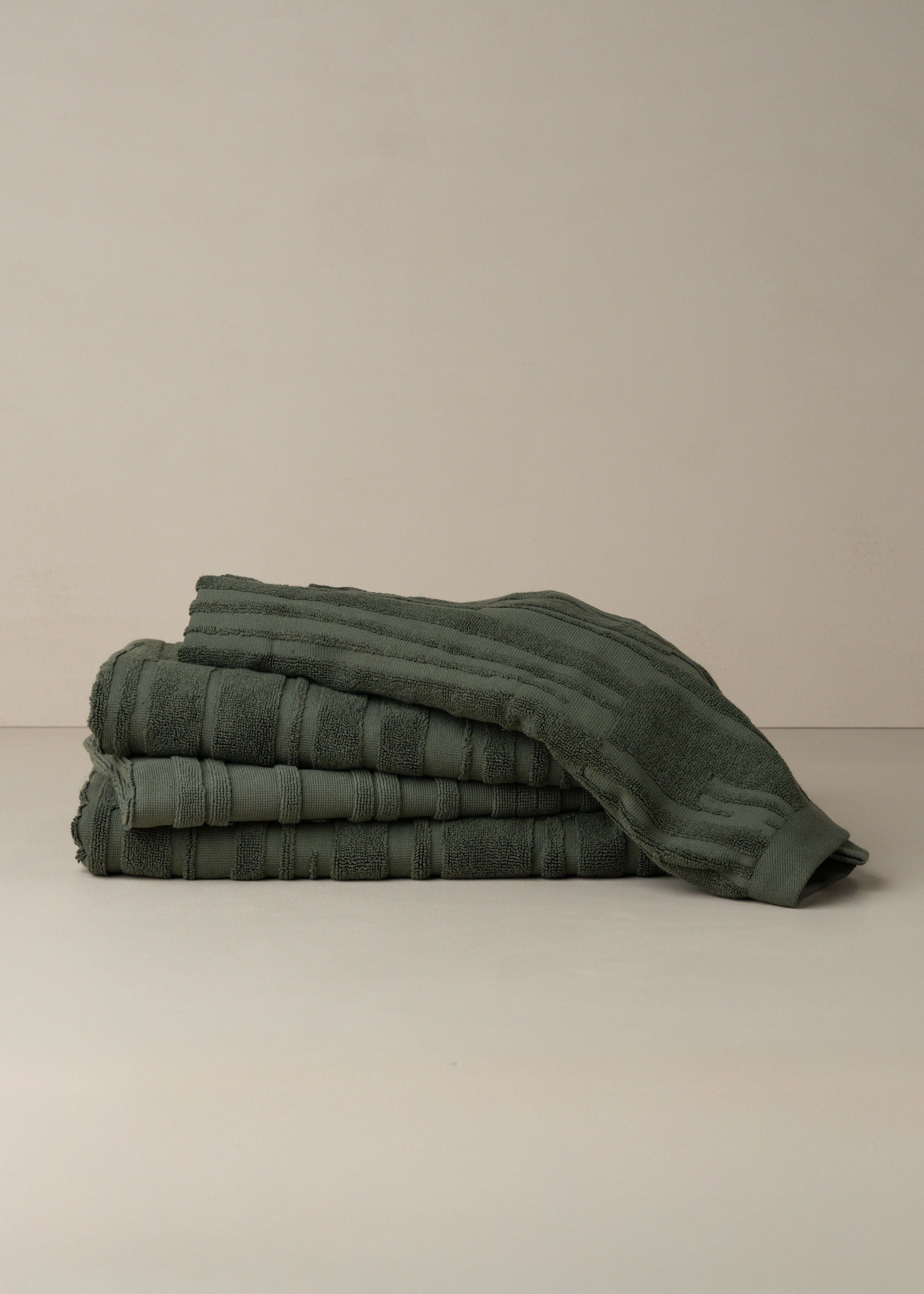 Architectural Towel Bundle | Dark Olive - - - Saardé - Saardé.