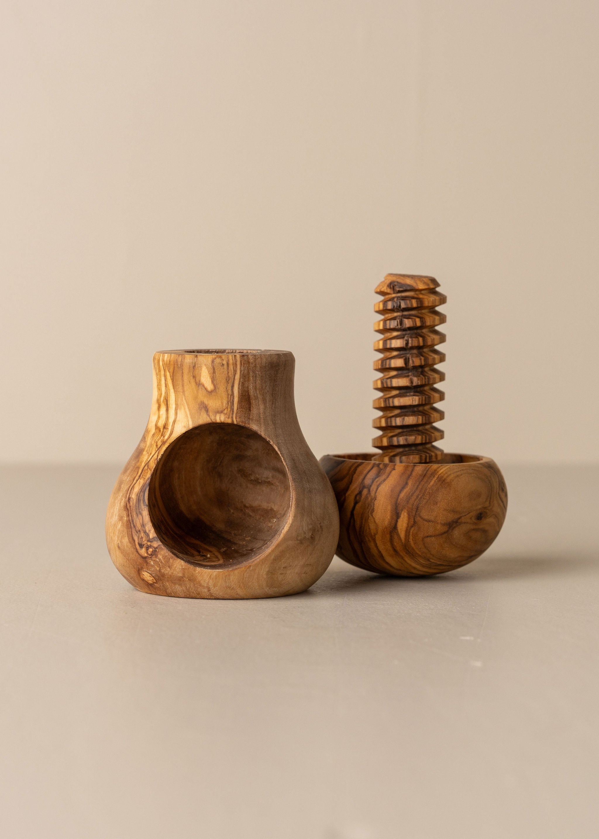 Olive Wood | Nut Cracker - - - Saardé - Saardé.