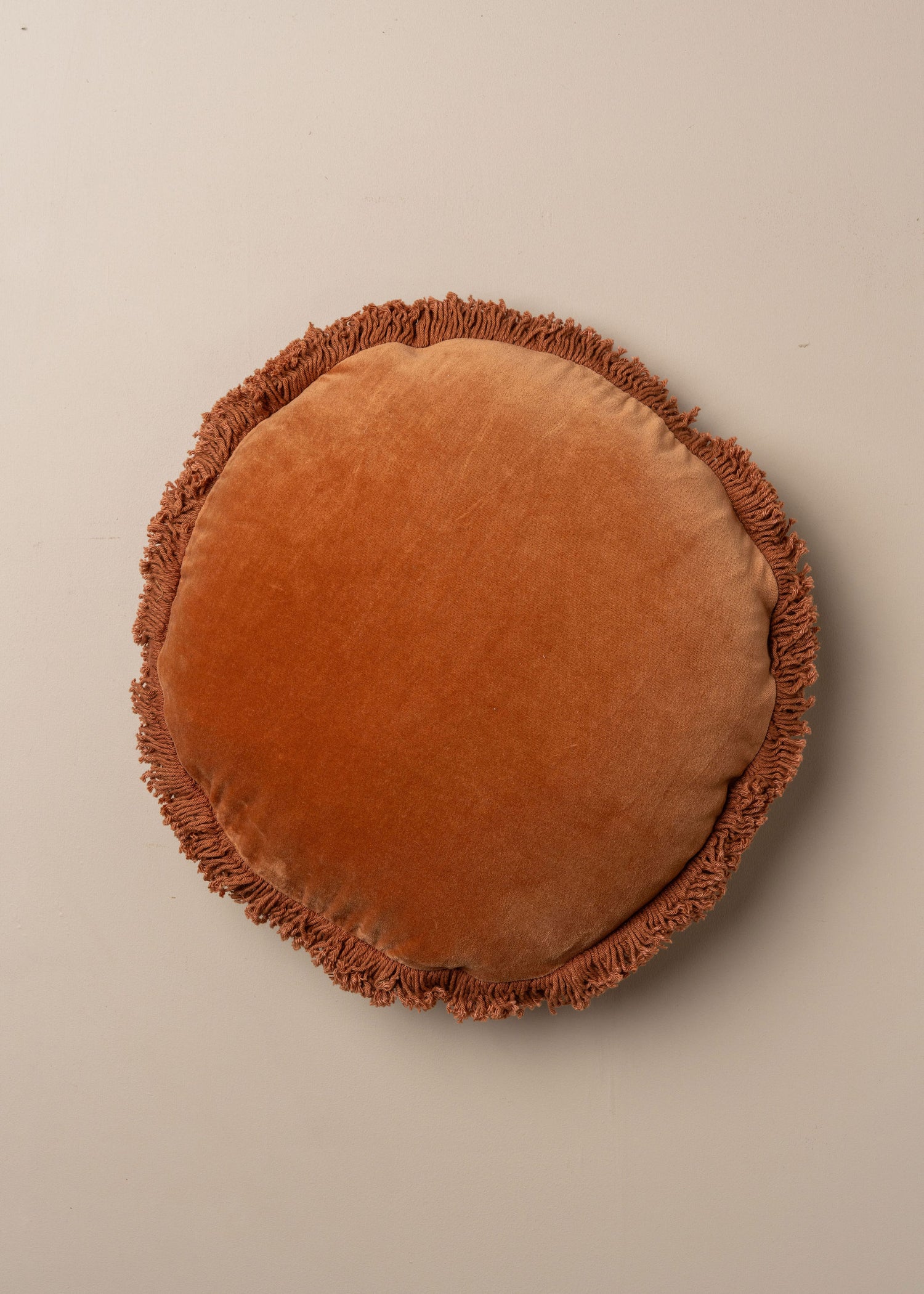 Velvet Round Fringed Cushion | Terracotta - - - Saardé - Saardé.