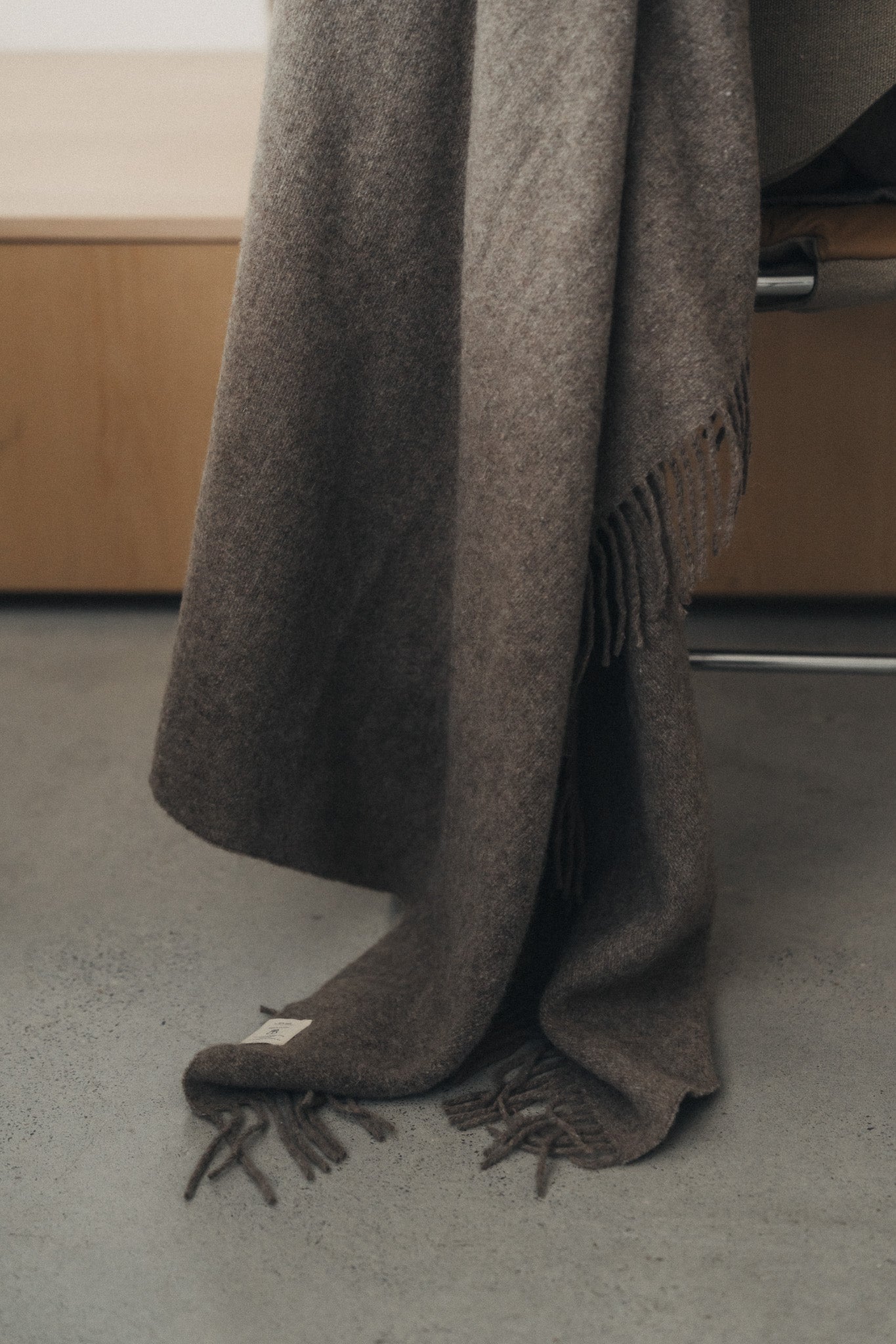 Merino Wool Throw | Taupe - - - Saardé - Saardé.