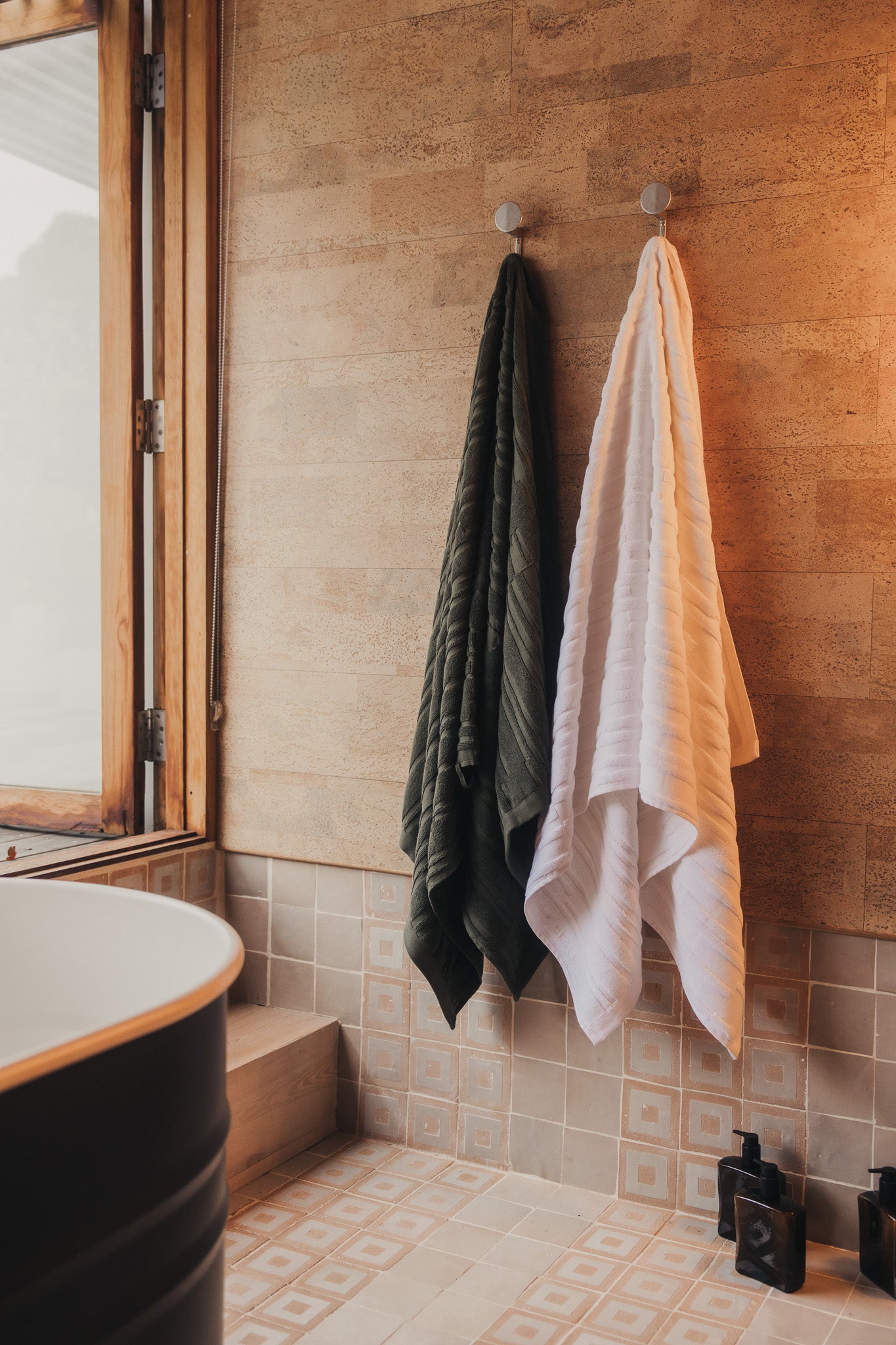 Architectural Towel Collection | White - - - Saardé - Saardé.