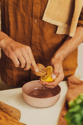 Olive Wood | Lemon Reamer -  -  - Saardé - Saardé.