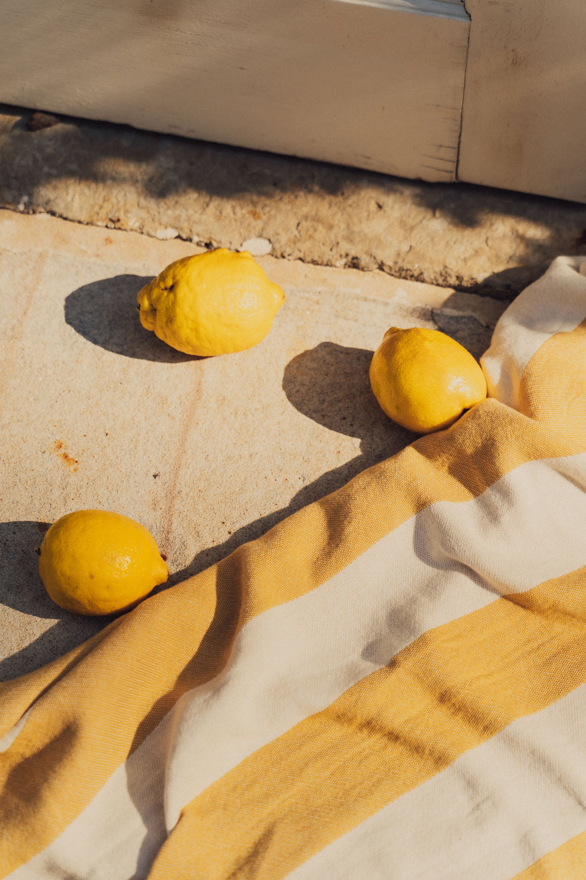 Antibes Turkish Beach Towel | Honey - - - Saardé - Saardé.