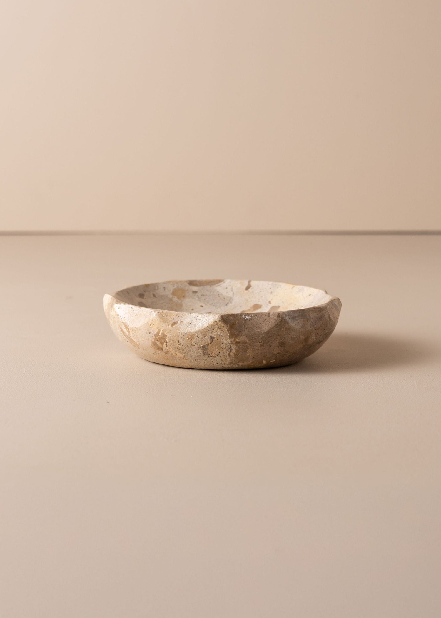Opus Marble Sun Dish | Nougat - - - Saardé - Saardé.