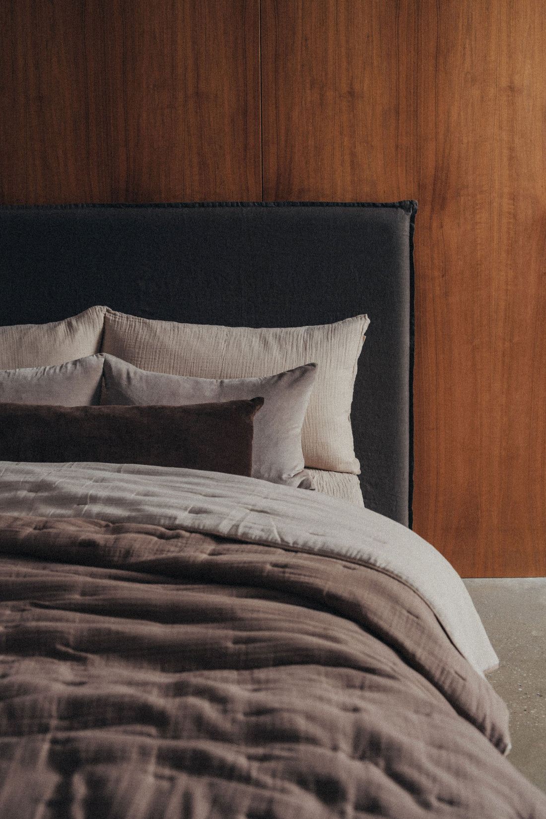 Sanctuary Linen Bed Head with Slipcover | Taupe - - - Saardé - Saardé.