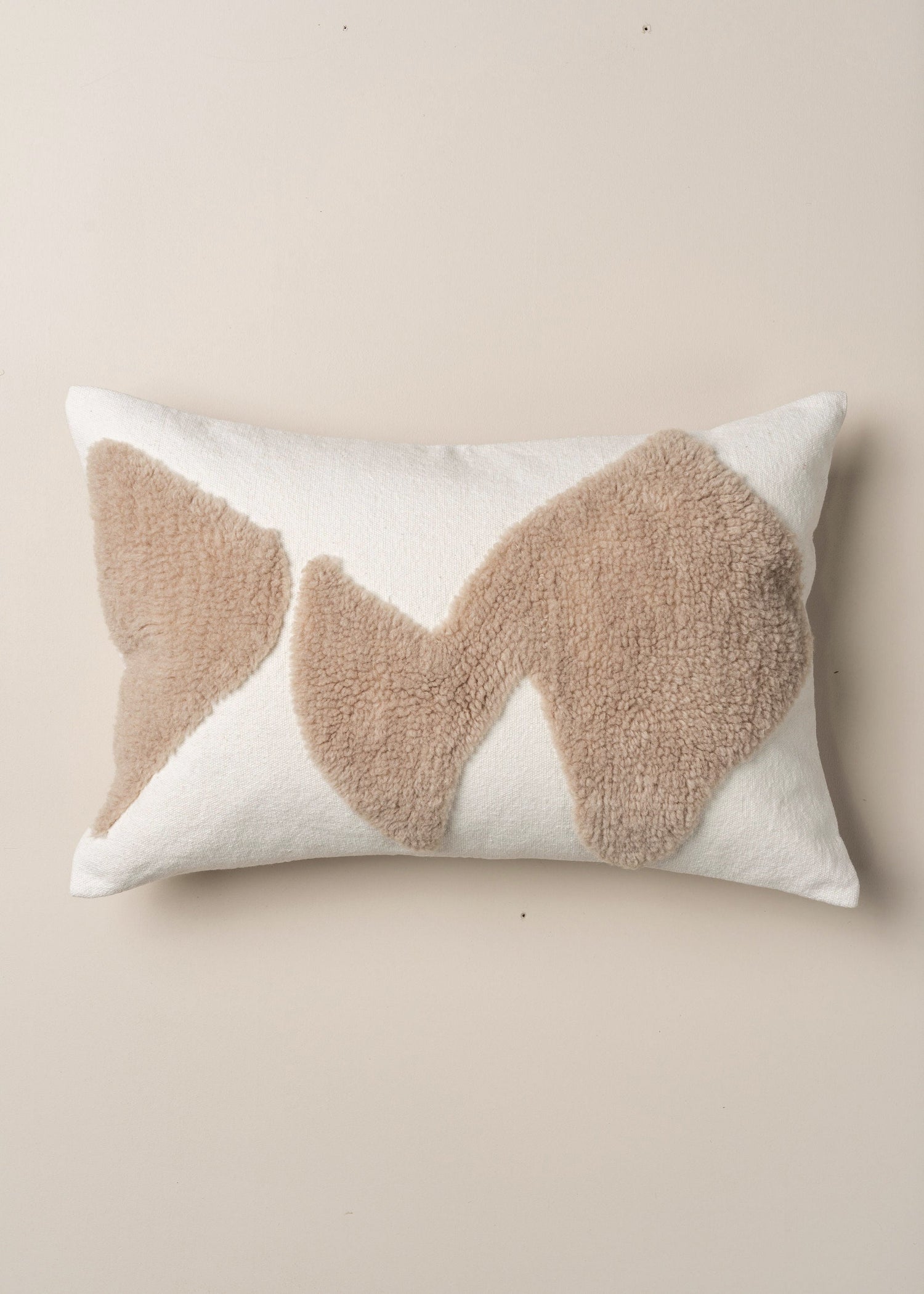 Abstract Lumbar Cushion | Ecru - - - Saardé - Saardé.