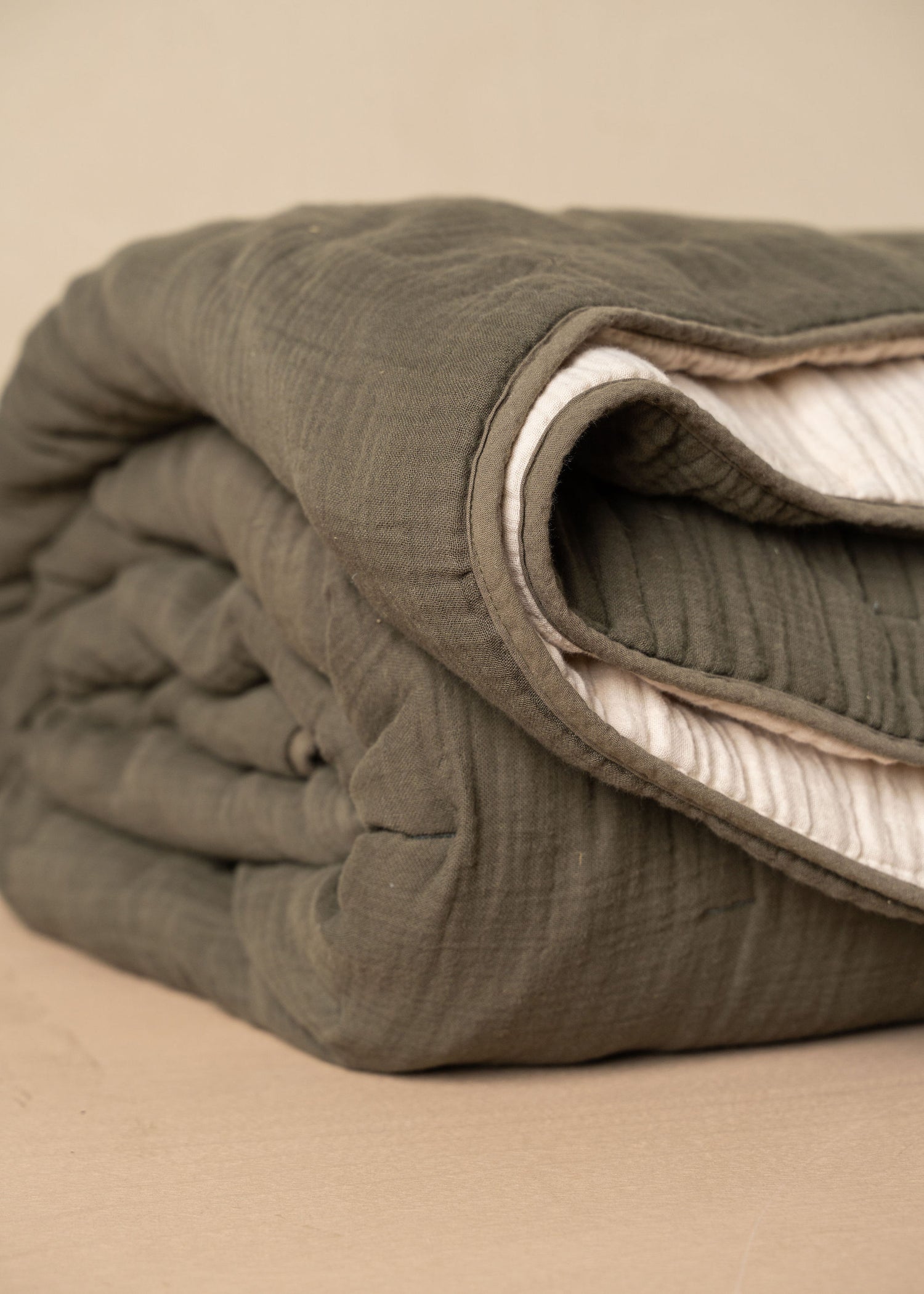Enes Quilted Bed Cover | Olive -  -  - Saardé - Saardé.