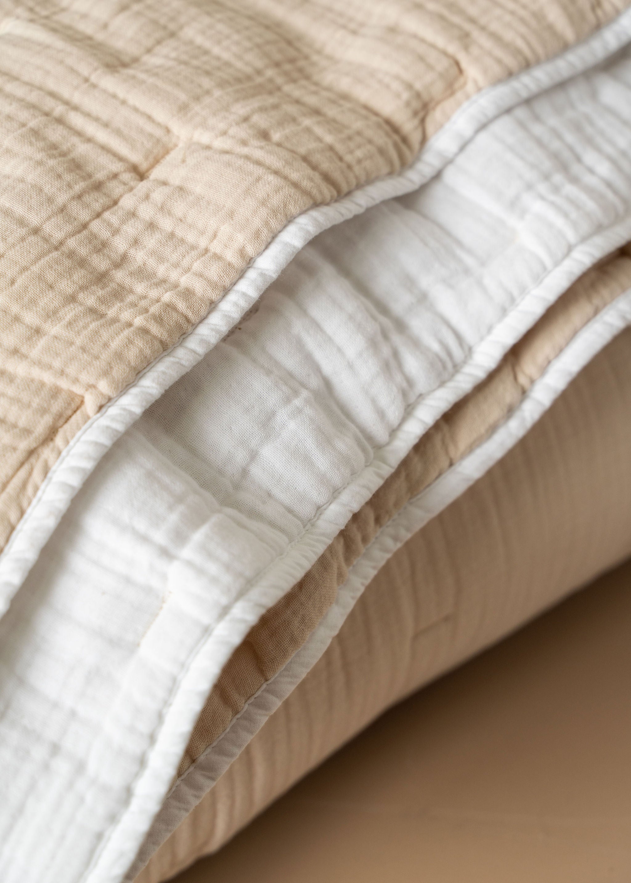 Enes Quilted Bed Cover | White - - - Saardé - Saardé.