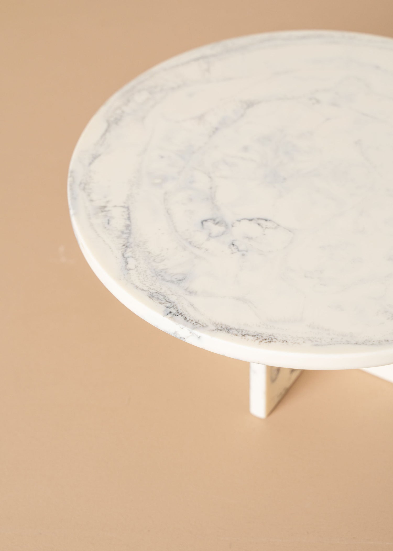 Flow Resin Cake Stand | Merle -  -  - Saardé - Saardé.