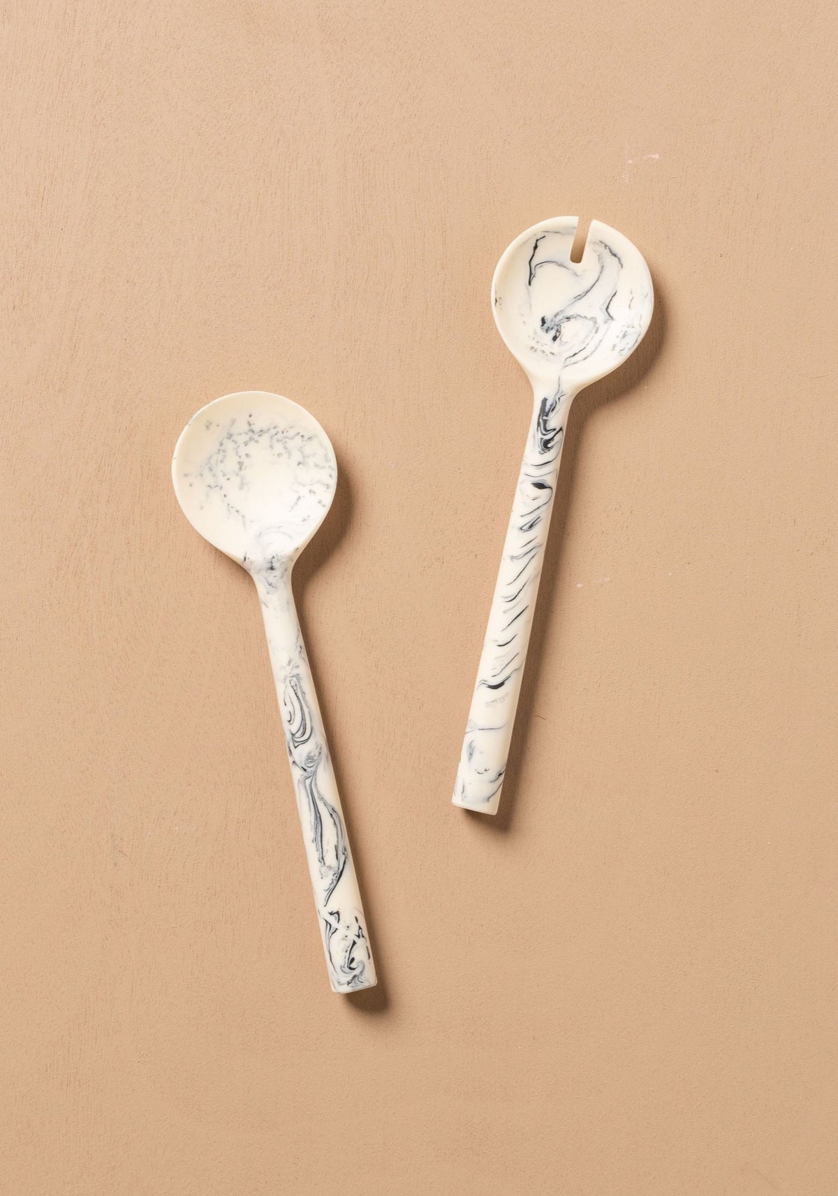 Flow Resin Salad Server | Merle - - - Saardé - Saardé.