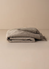 Zêzere Wool Throw | Truffle - - - Saardé - Saardé.