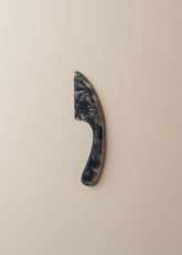 Flow Cheese Knife | Smoke - - - Saardé - Saardé.