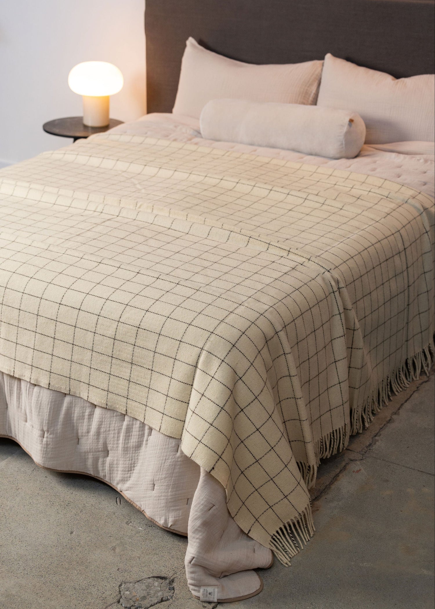 Grid Wool Throw & Bed Cover - - - Saardé - Saardé.