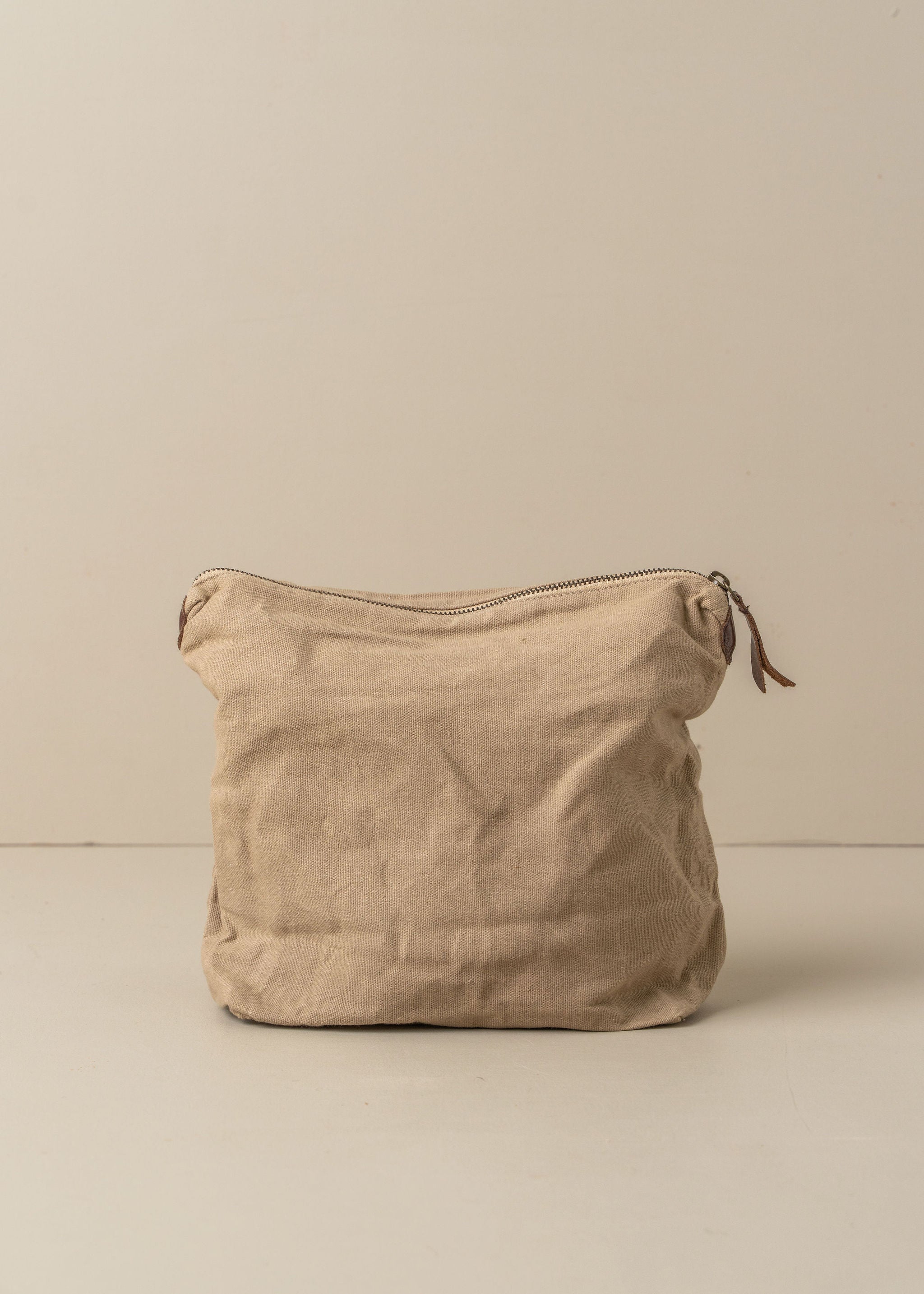 Journey Makeup Canvas Bag | Clay - - - Saardé - Saardé.