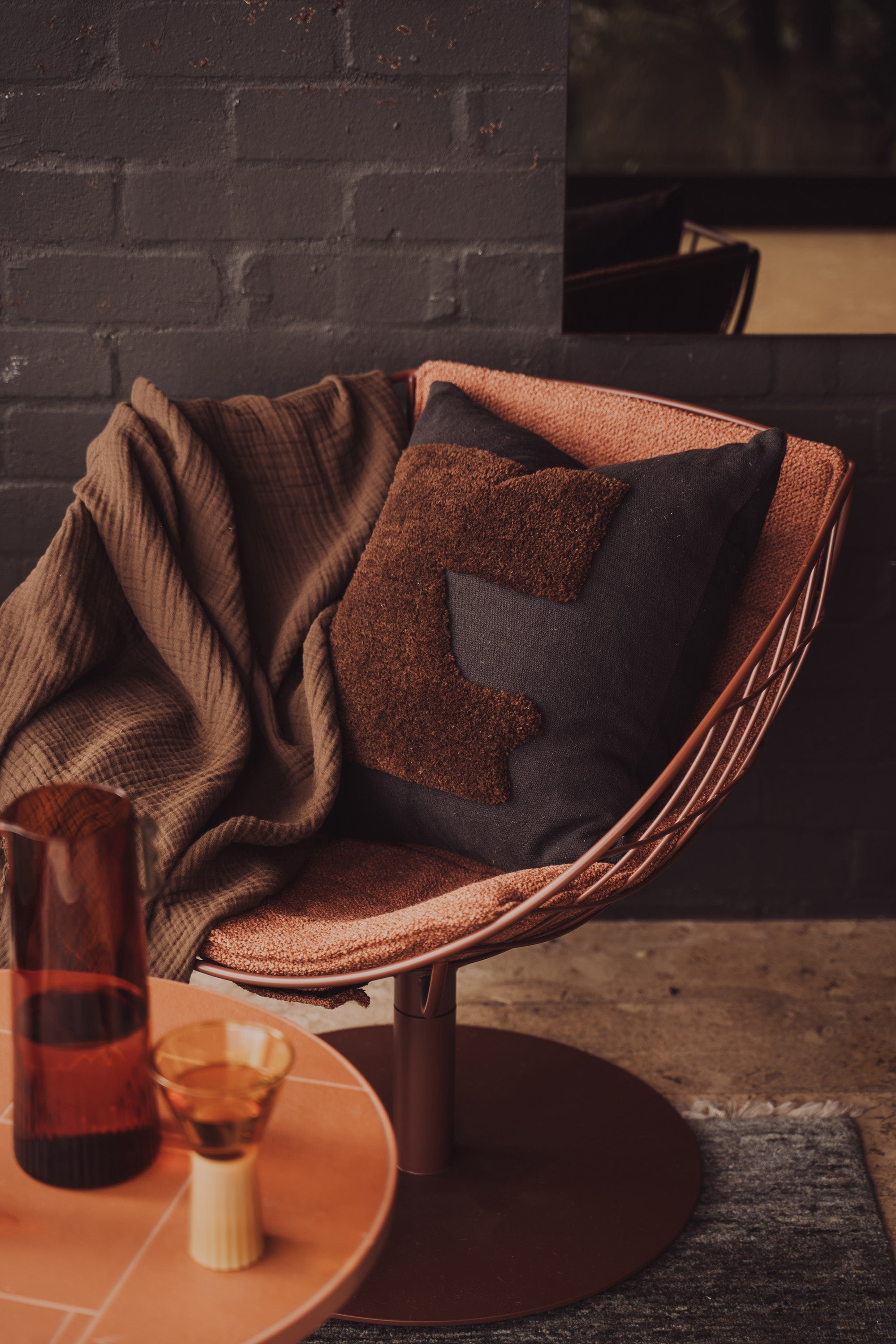 Abstract Square Cushion - Black/Chocolate - - - Saardé - Saardé.