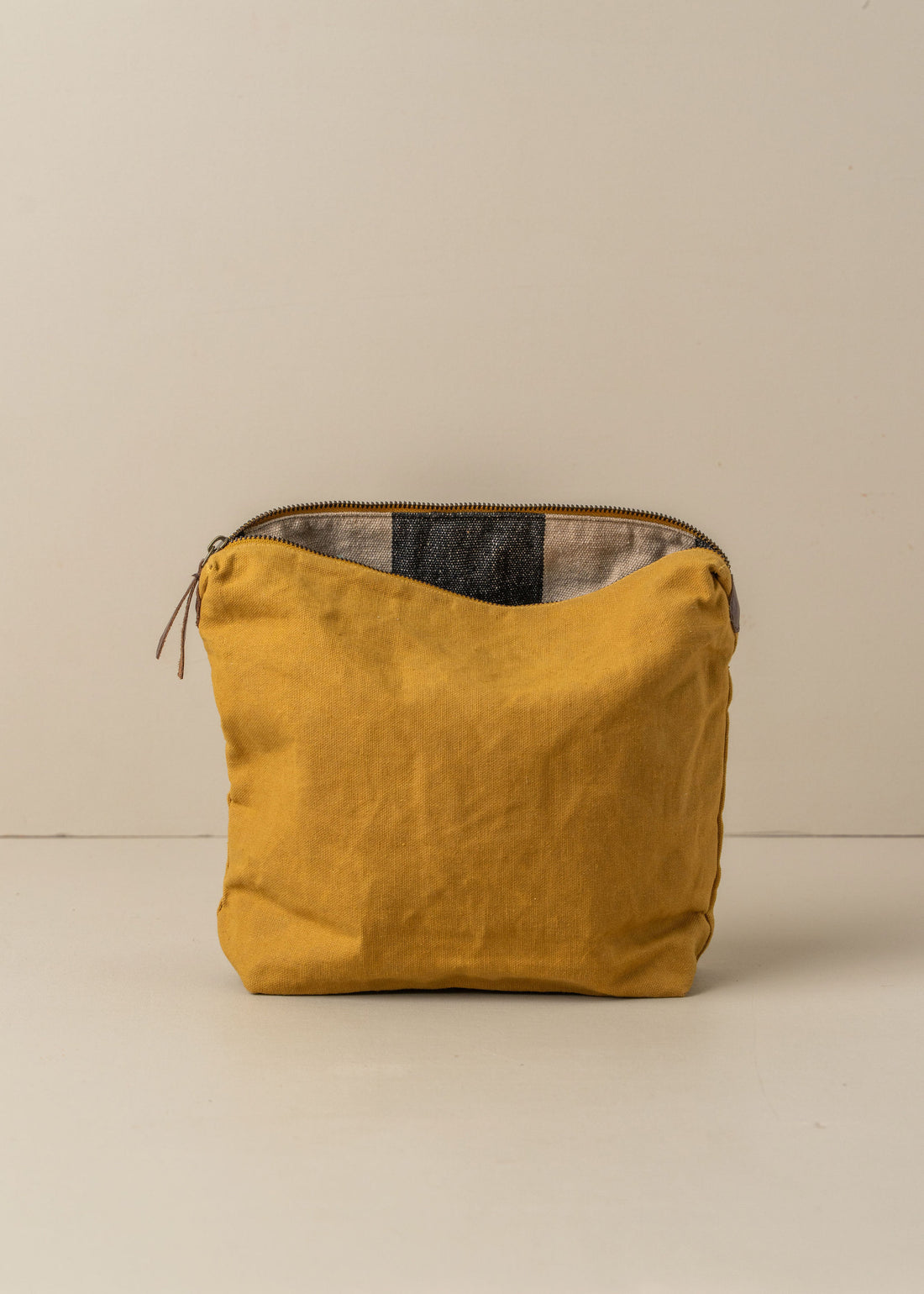 Journey Makeup Canvas Bag | Mustard - - - Saardé - Saardé.