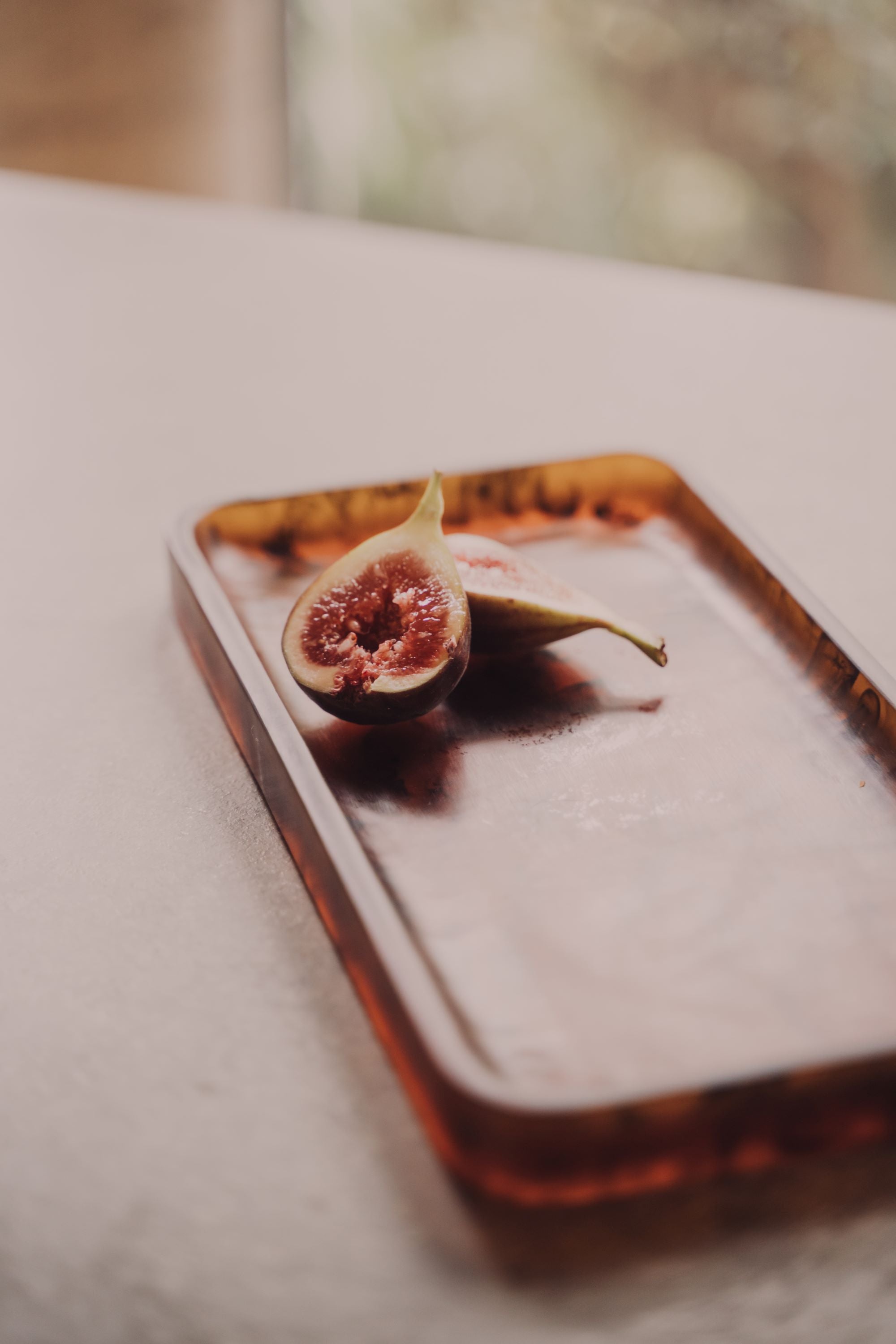 Flow Resin Bathroom Caddy/Tray | Earth - - - Saardé - Saardé.