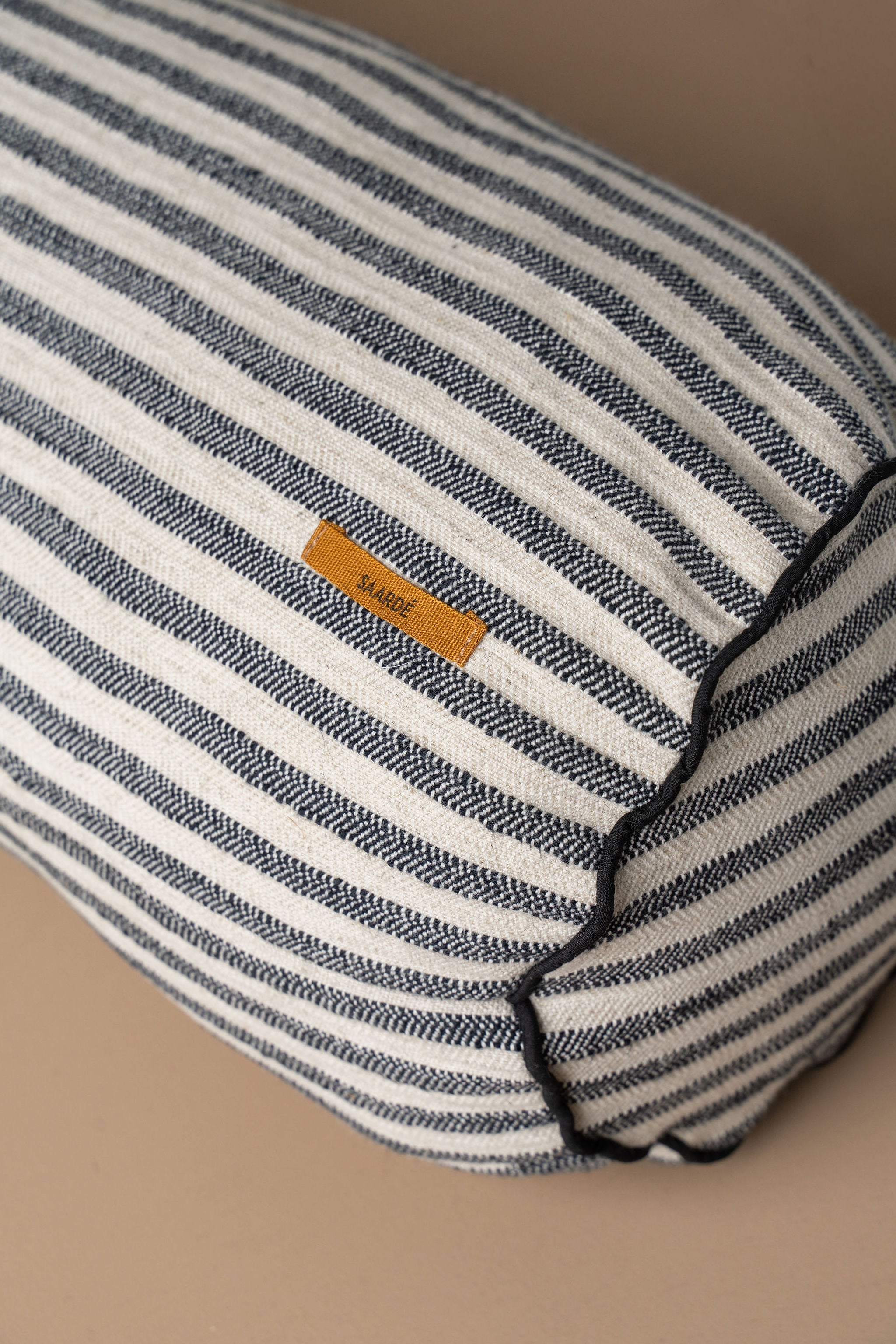 Chizgi Structured Bolster Cushion -  -  - Saardé - Saardé.