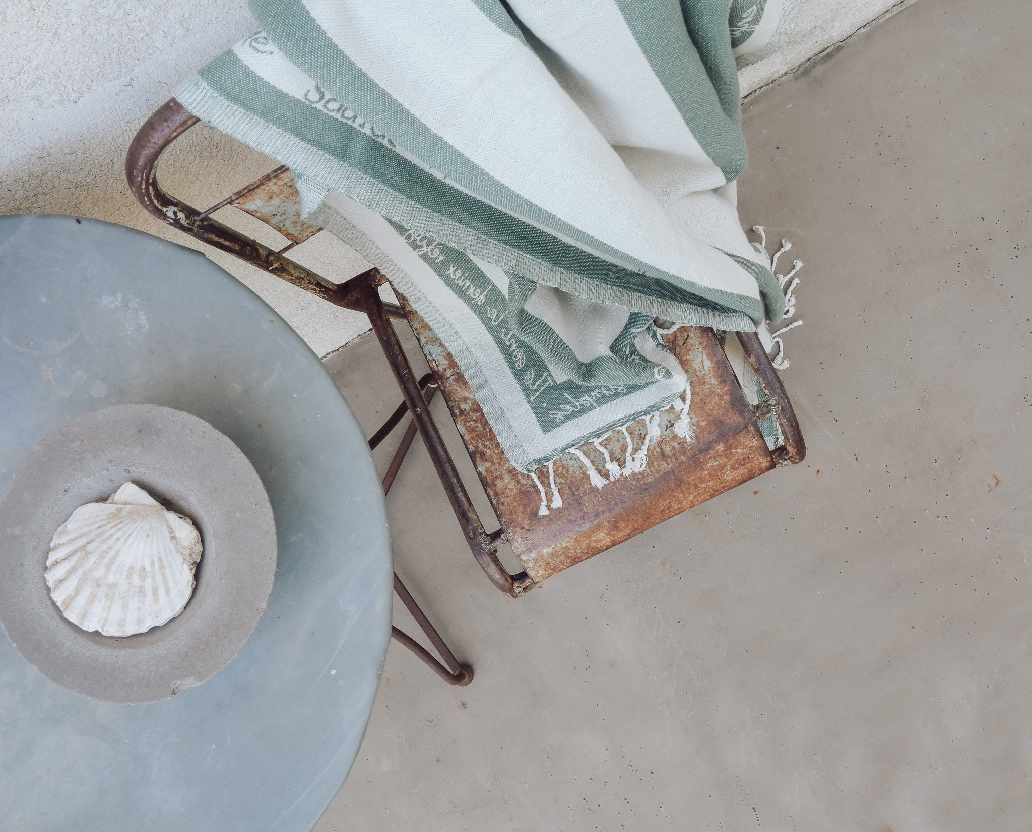 Antibes Turkish Beach Towel | Tuscan Green - - - Saardé - Saardé.