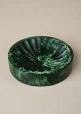 Flow Resin Dish | Dark Jade - - - Saardé - Saardé.