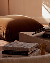 Inside Milan: Colorfully Creative Italian Interiors -  -  - Thames and Hudson - Saardé.