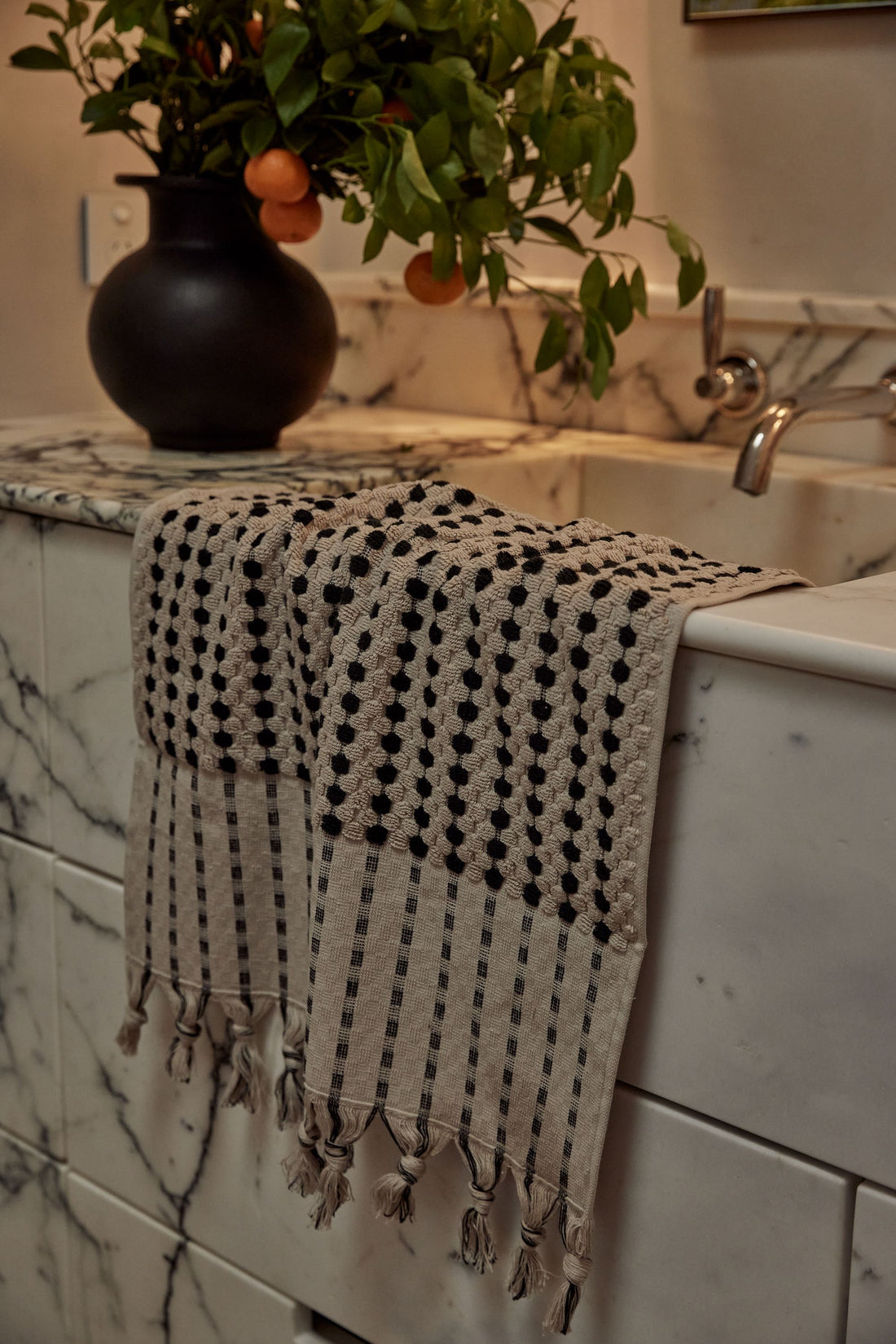 Chickpea Bath Sheet Collection | Stone/Black - - - Saardé - Saardé.