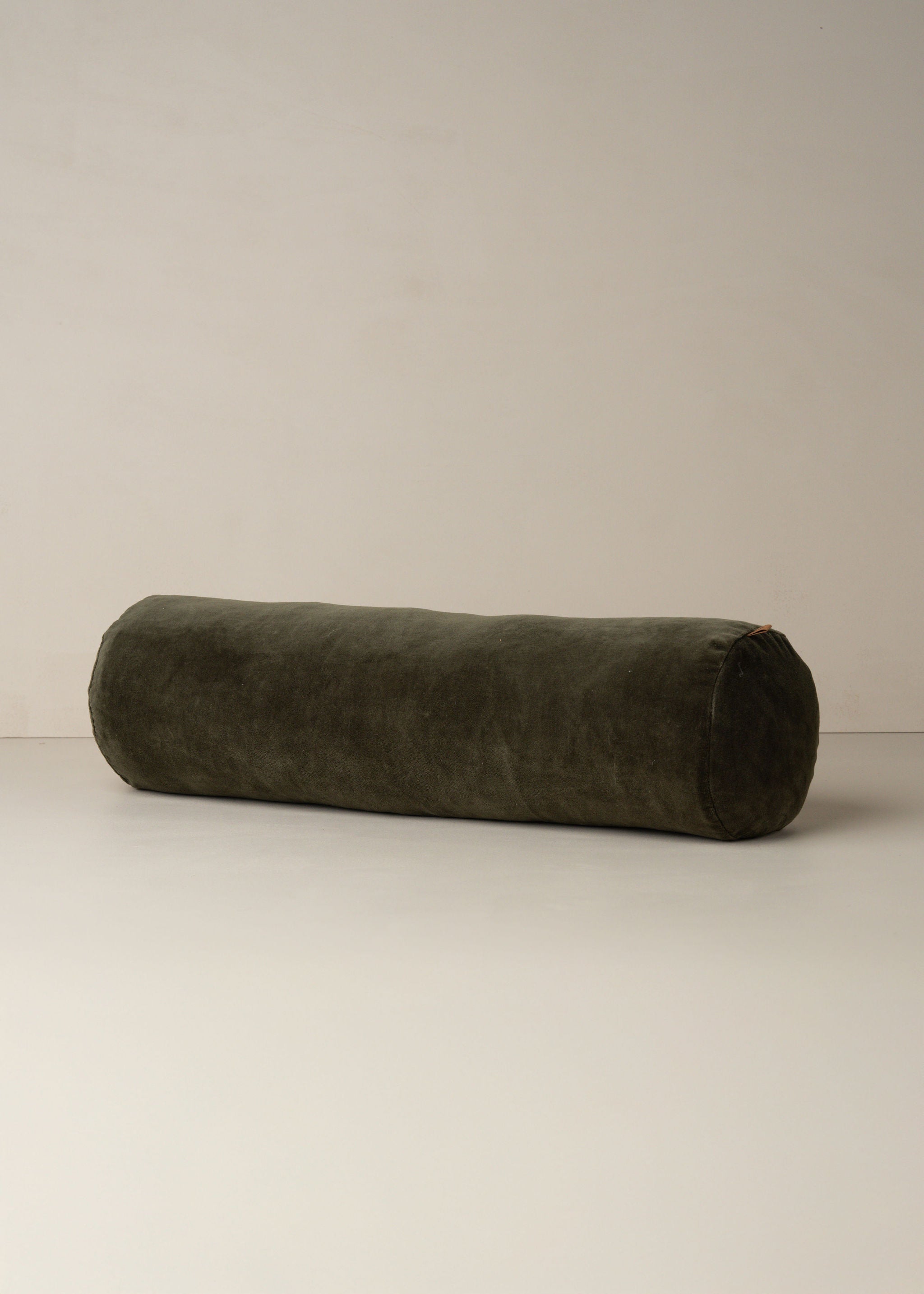 Velvet Structured Bolster | Dark Olive - - - Saardé - Saardé.