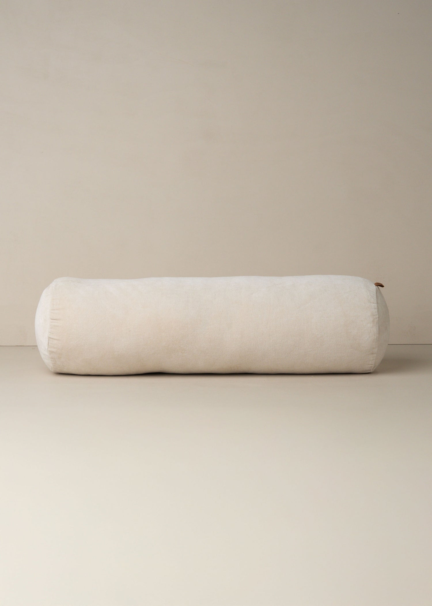 Velvet Structured Bolster | Clay - - - Saardé - Saardé.