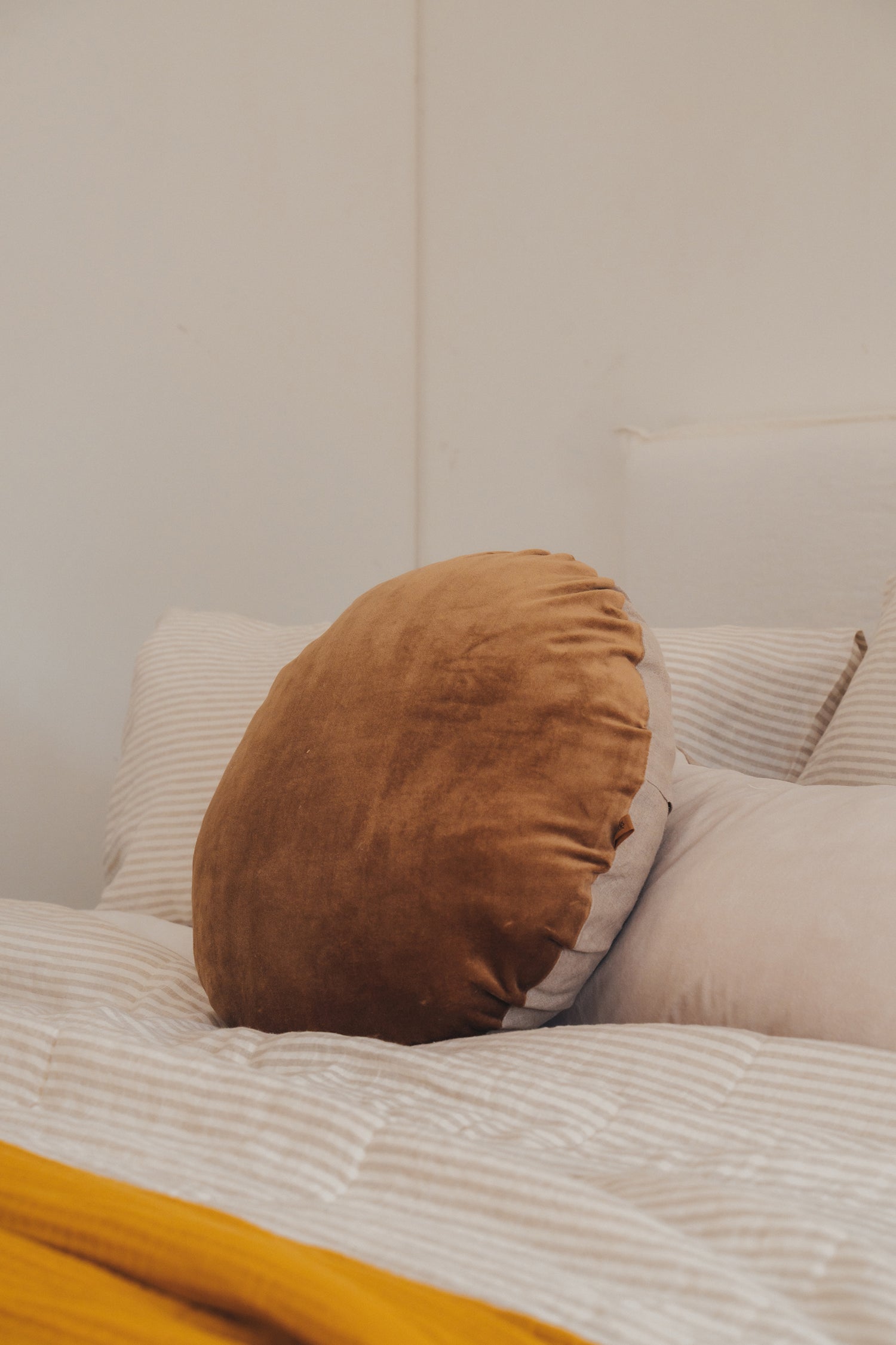 Linen Quilted Bed Cover | Natural Stripe | Queen/King - - - Saardé - Saardé.
