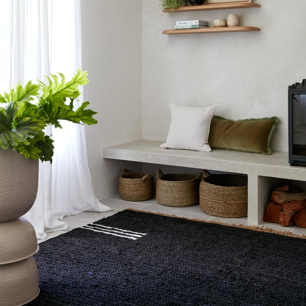 Otto Jute Rug | Black - - - Saardé - Saardé.