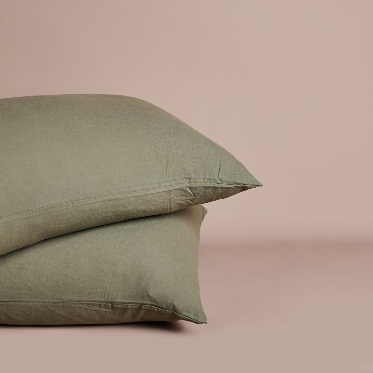 Shore Plain Pillowcase | Olive | Set of 2 - - - Saardé - Saardé.