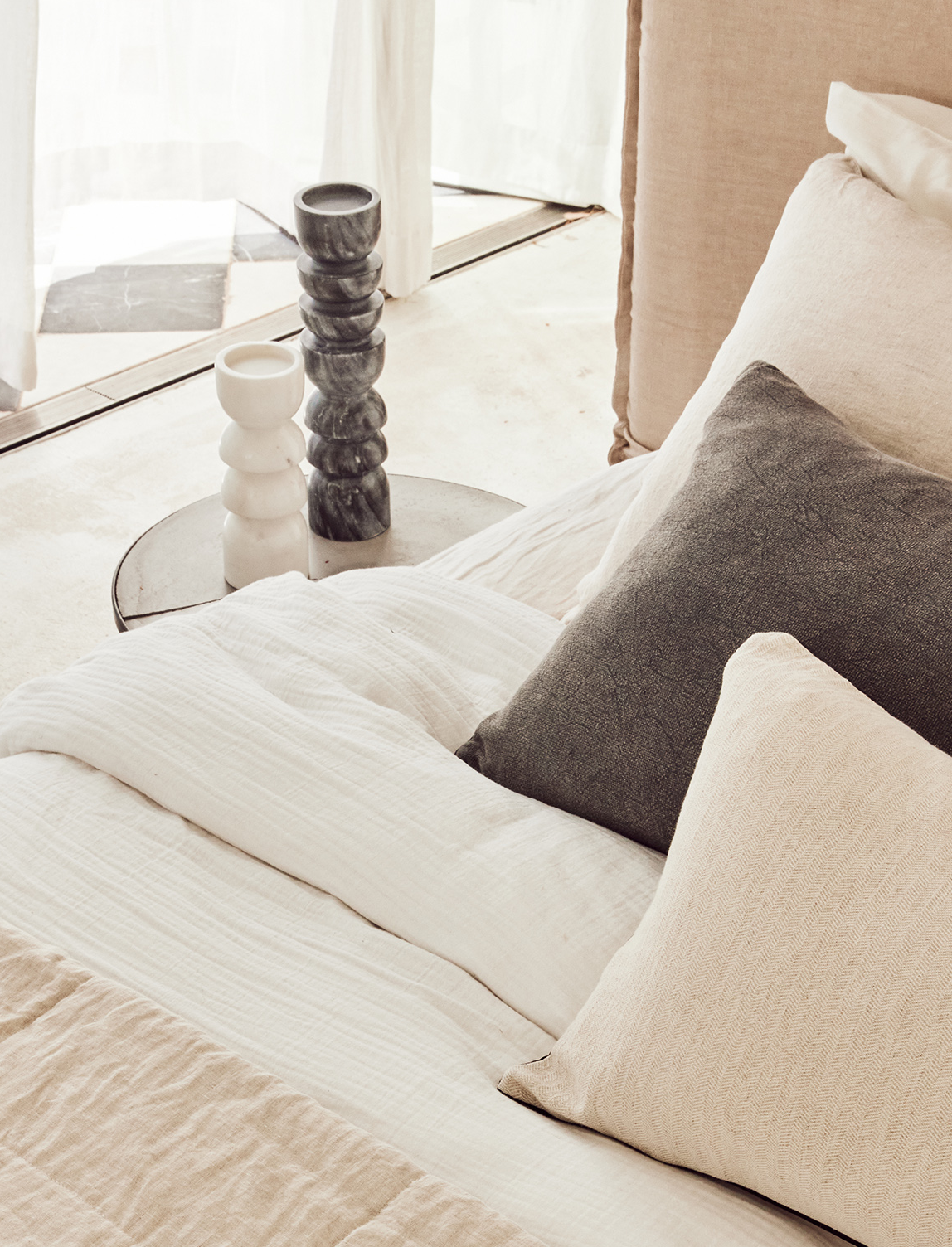 Alev Candle Holder | Marble Black - - - Saardé - Saardé.