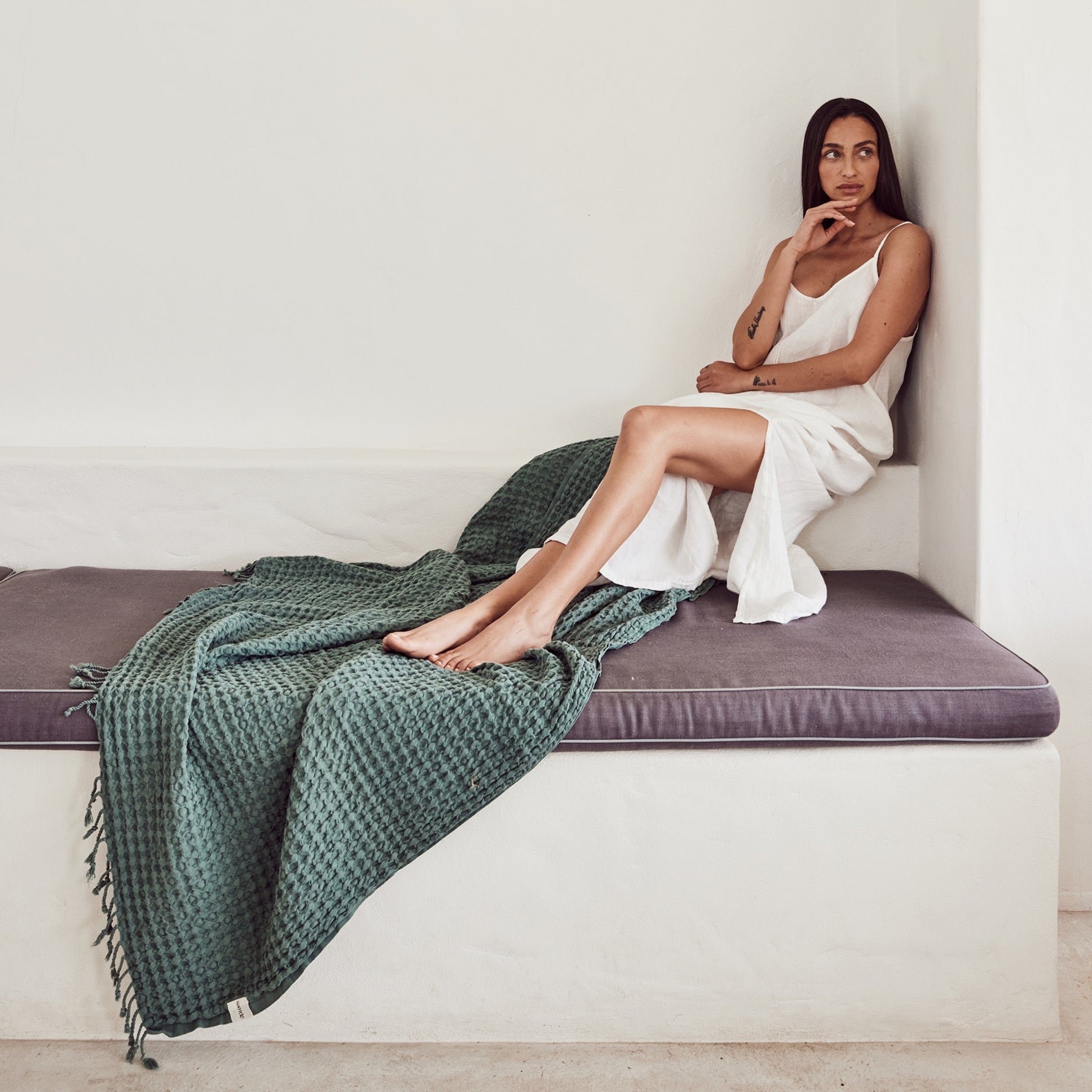 Corfu Cotton Throw | Tuscan Green - - - Saardé - Saardé.