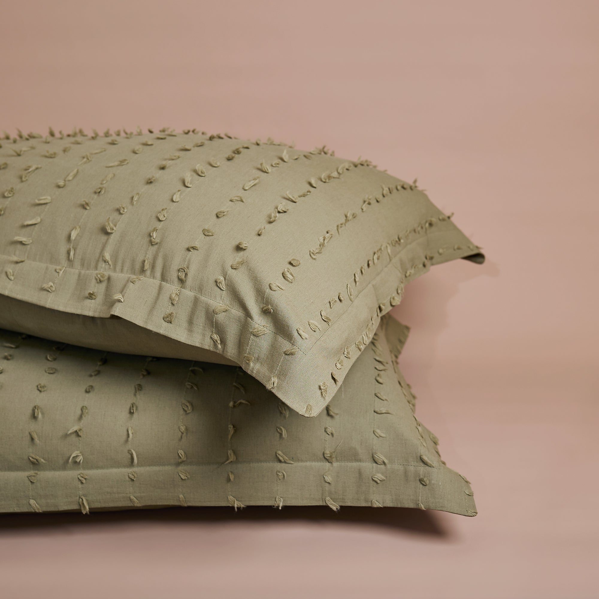 Shore Tufted Pillowcase | Olive | Set of 2 - - - Saardé - Saardé.