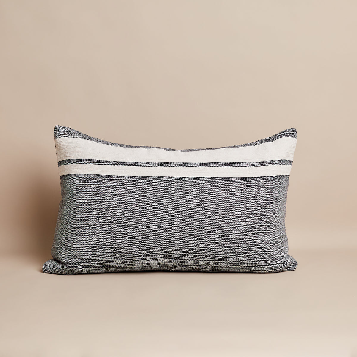 Siyah Cotton/Linen Lumbar Cushion - - - Saardé - Saardé.
