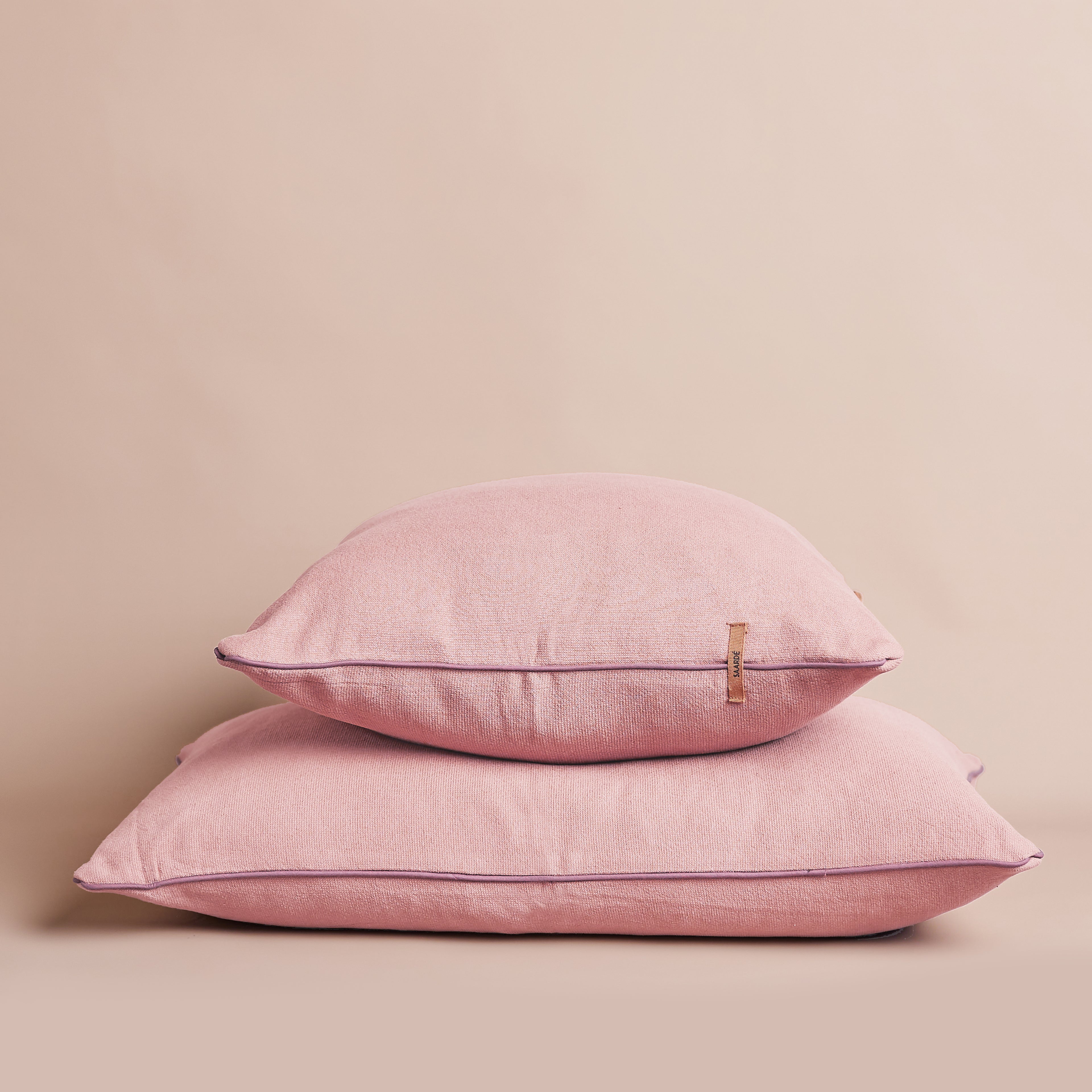 Vintage Wash Cushion | Guava w Piping - - - Saarde - Saardé.