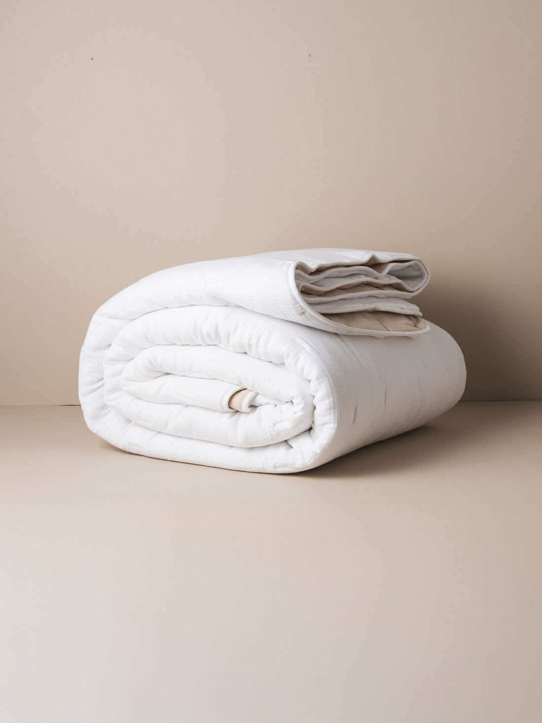 Enes Quilted Bed Cover | White