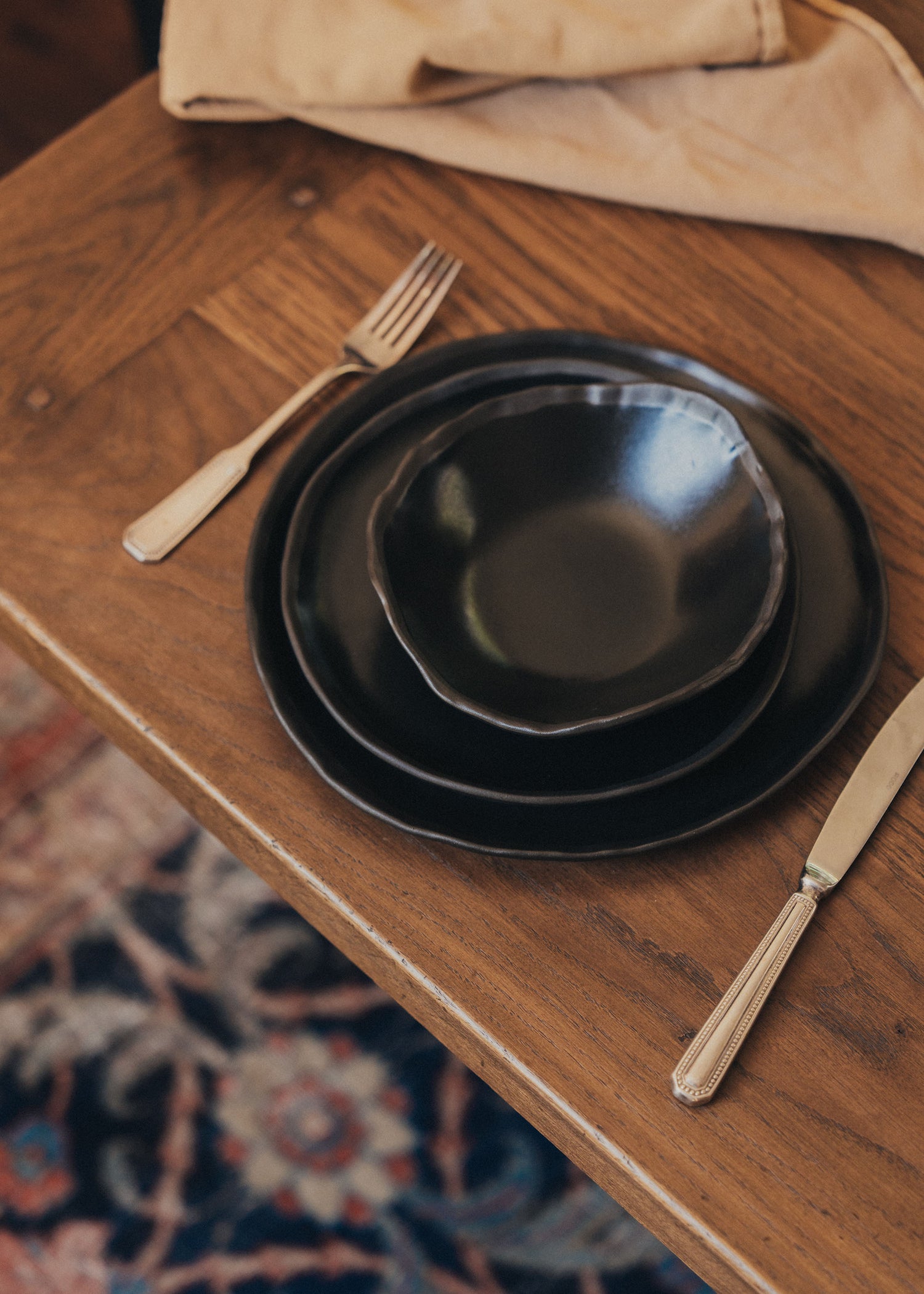 Escuro | Dinner Plate