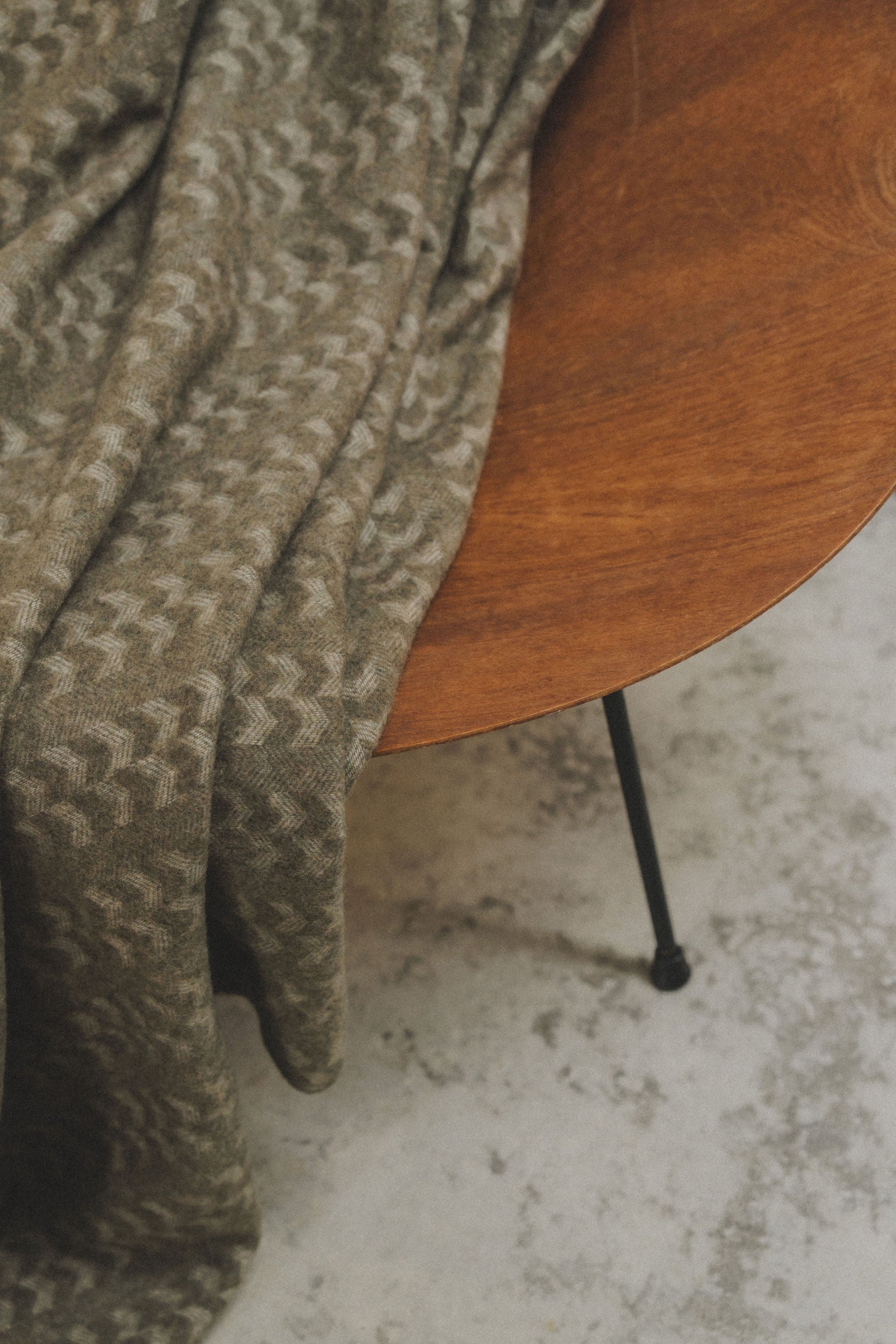 Cashmere Wool Throw | Olive - - - Saardé - Saardé.