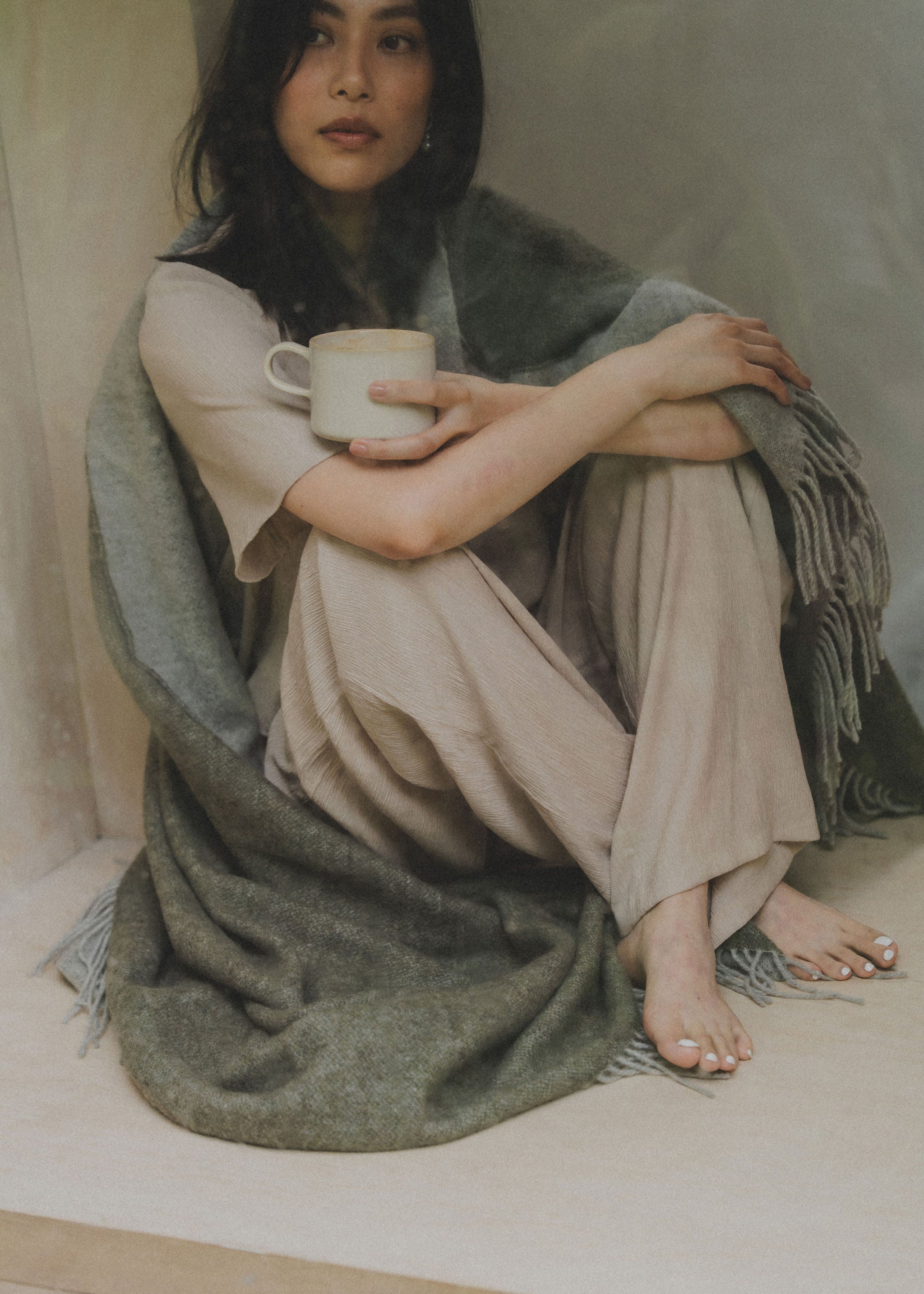 Merino Wool Throw | Olive/Grey - - - Saardé - Saardé.