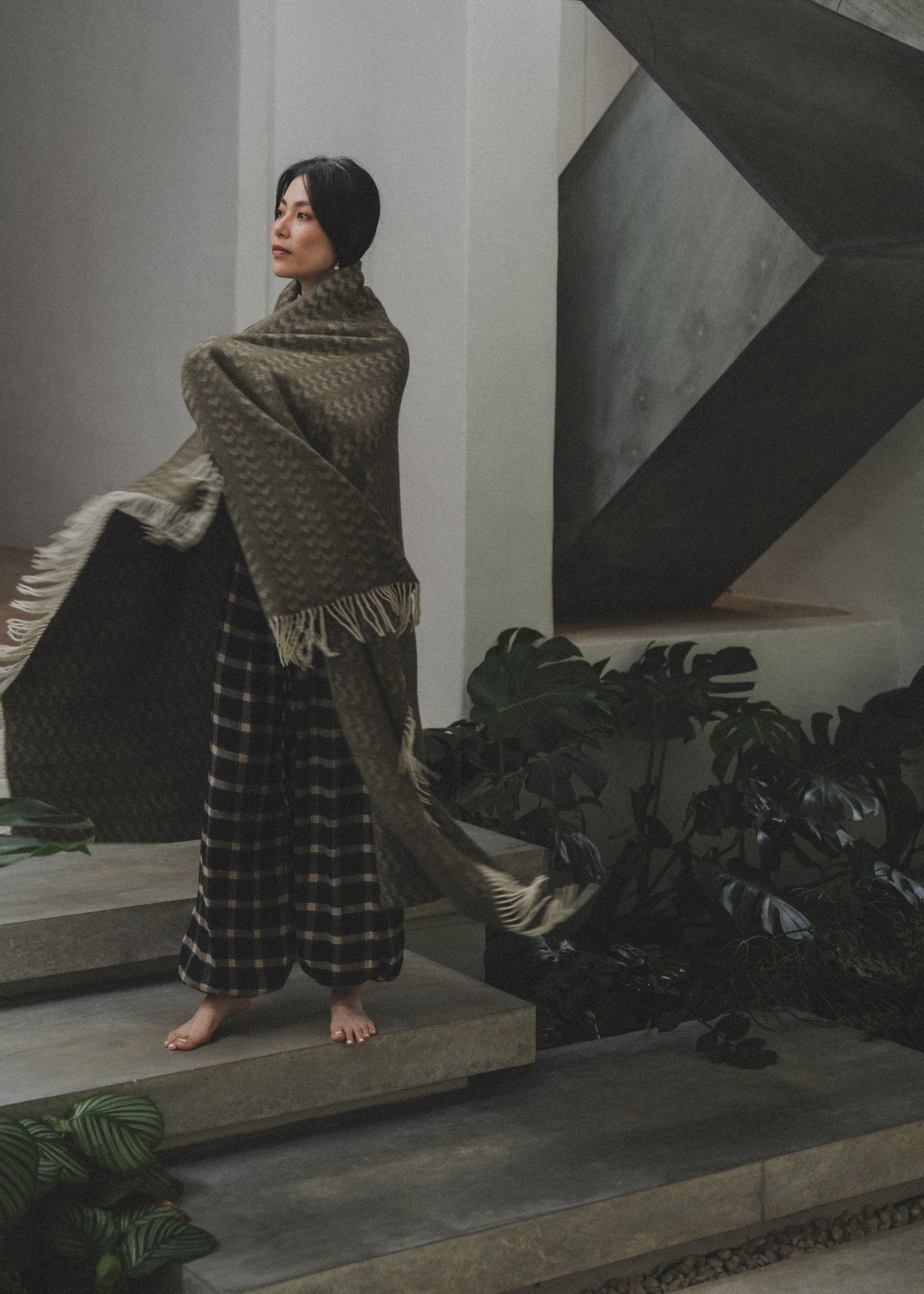 Cashmere Wool Throw | Olive - - - Saardé - Saardé.