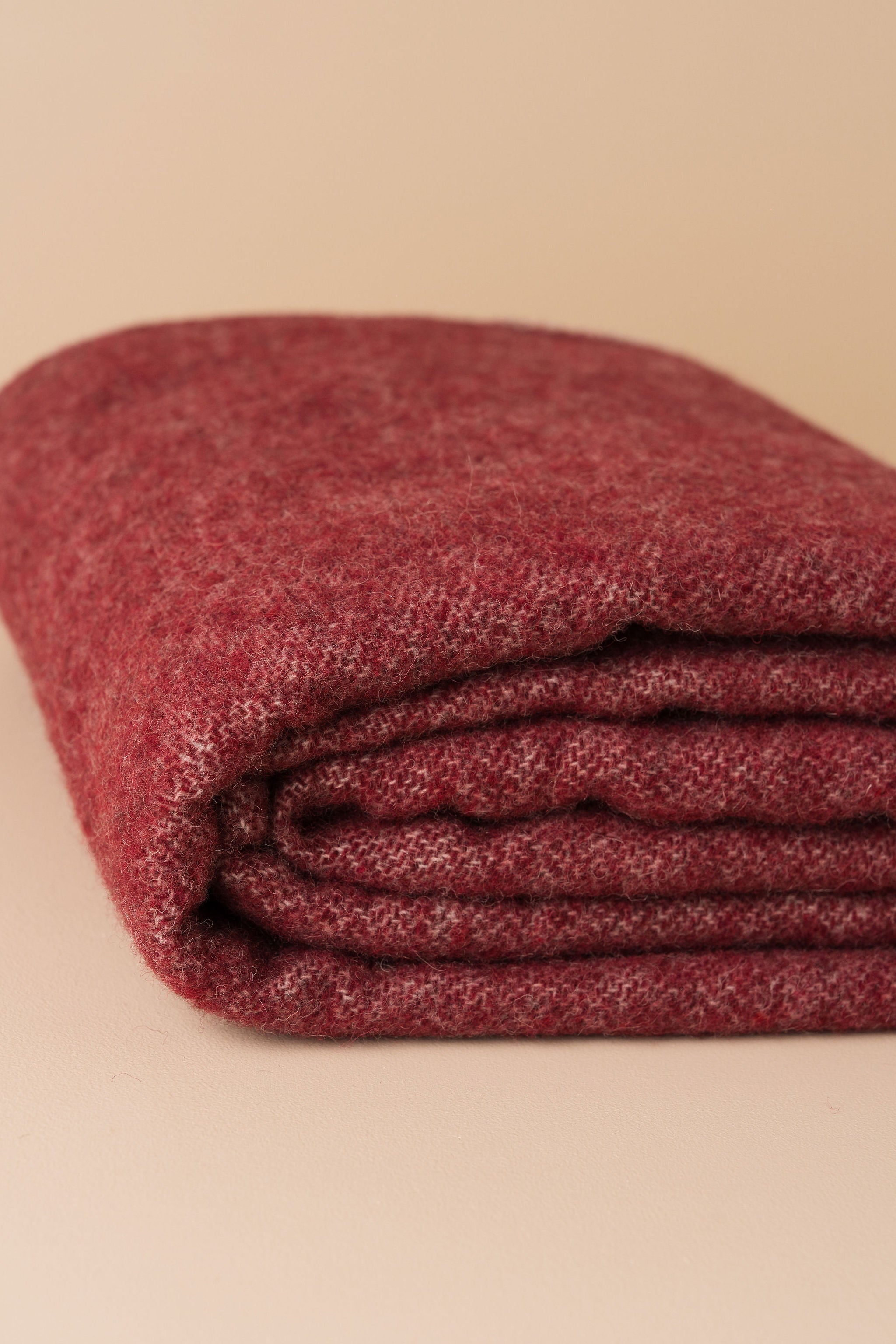 Merino Wool Throw | Burgundy/Grey - - - Saardé - Saardé.