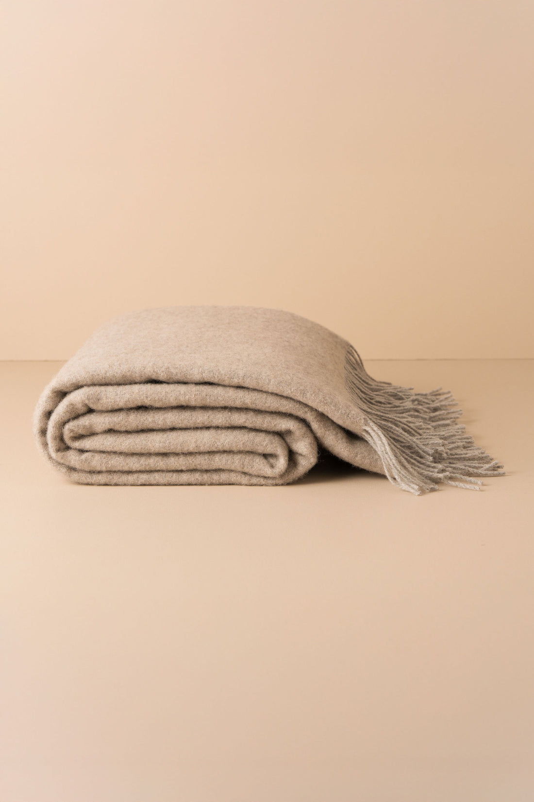 Merino Wool Throw | Latte/Grey - - - Saardé - Saardé.
