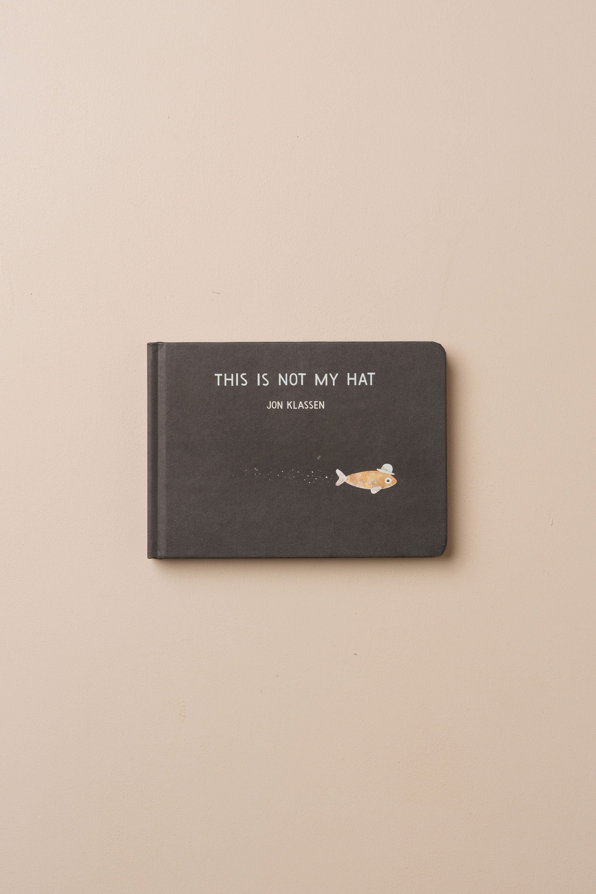 This Is Not My Hat - - - Hardie Grant Gift - Saardé.