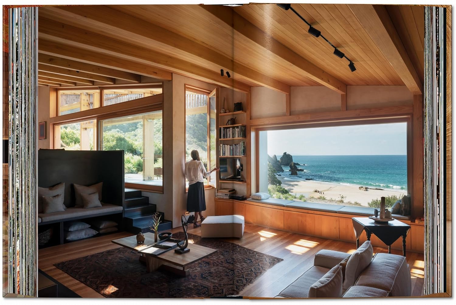 Homes for Our Time: Contemporary Houses Around the World Vol 3 - - - Thames and Hudson - Saardé.