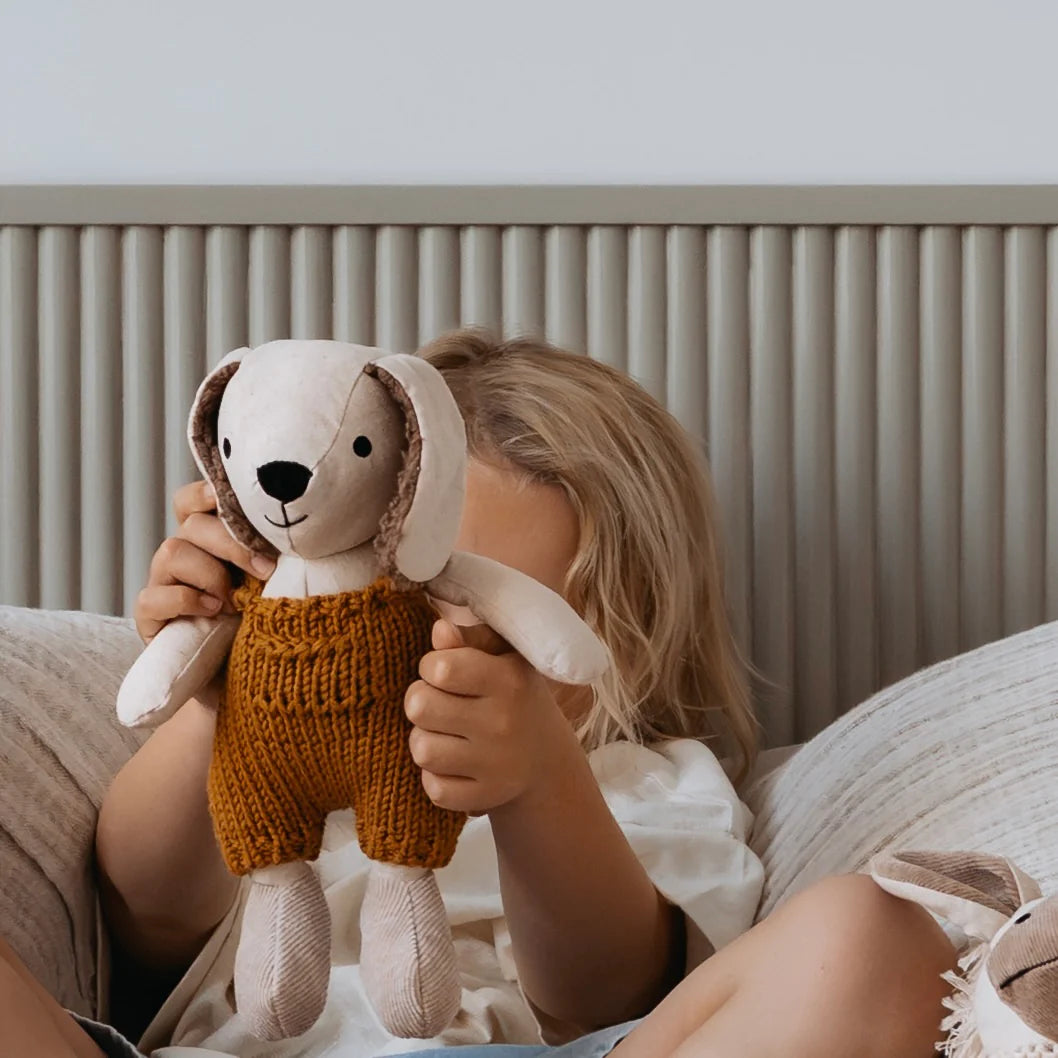 Gilbert Dog - - - and the little dog laughed - Saardé.