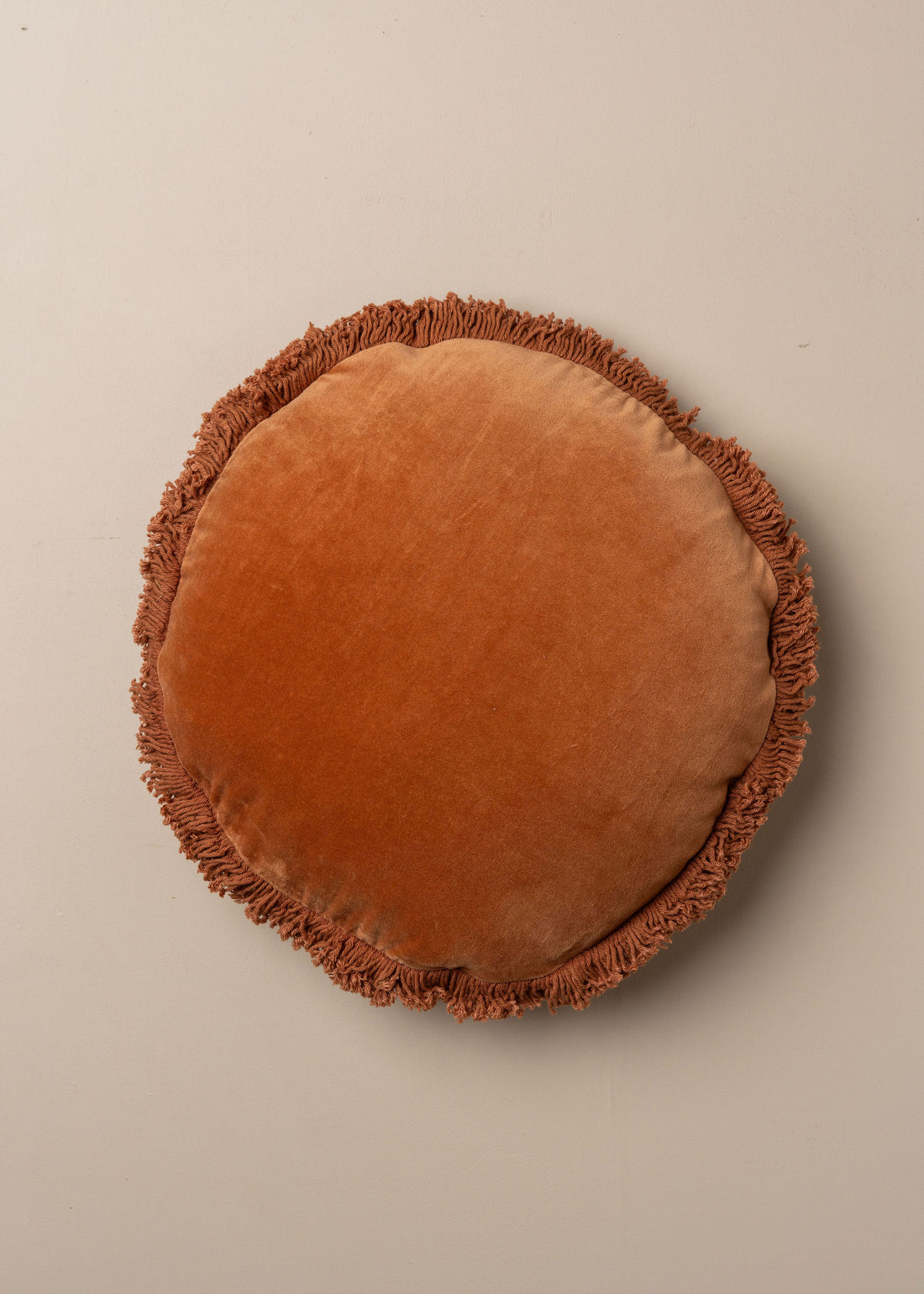 Velvet Round Fringed Cushion | Terracotta - - - Saardé - Saardé.